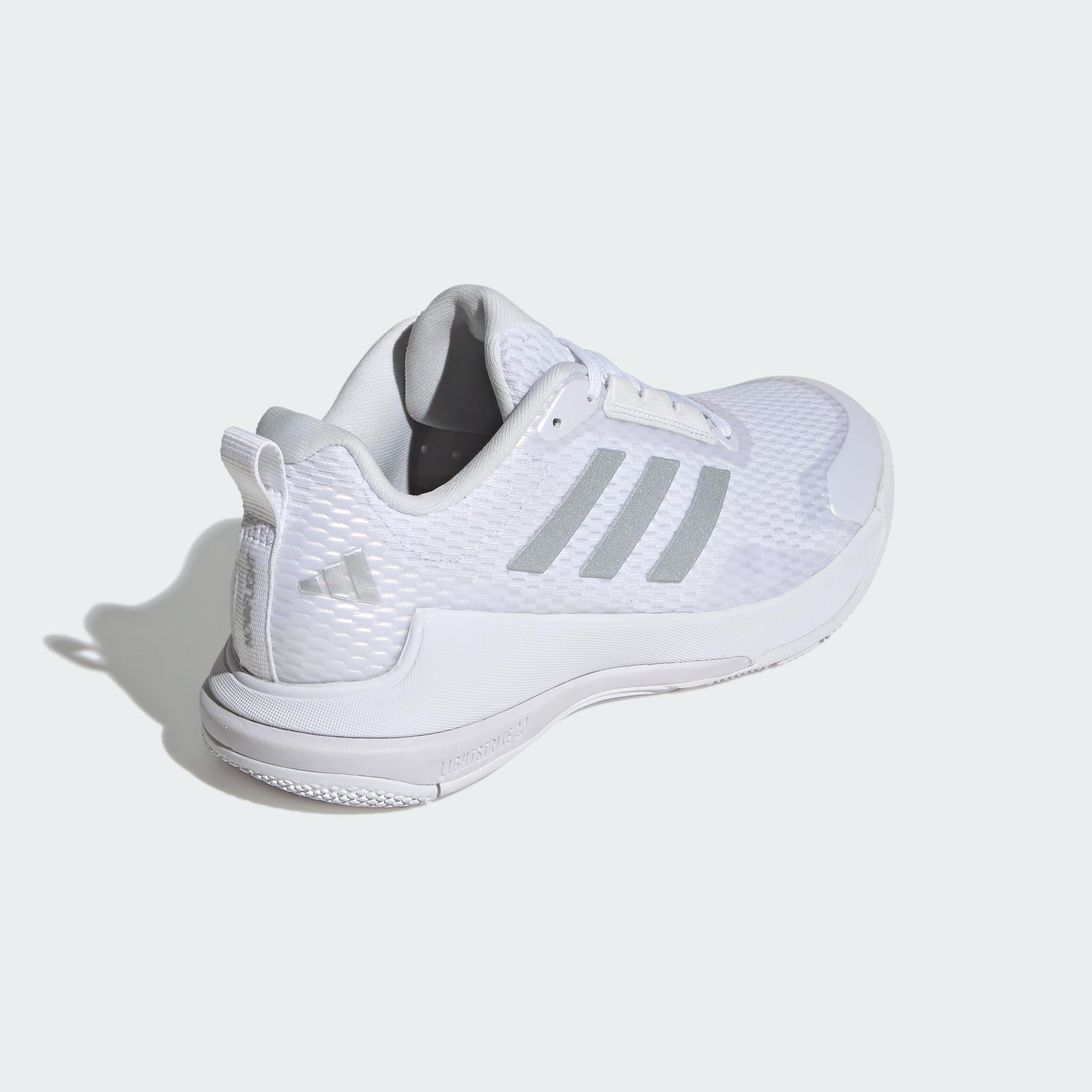 adidas Women's Novaflight 2 Indoor Schuh