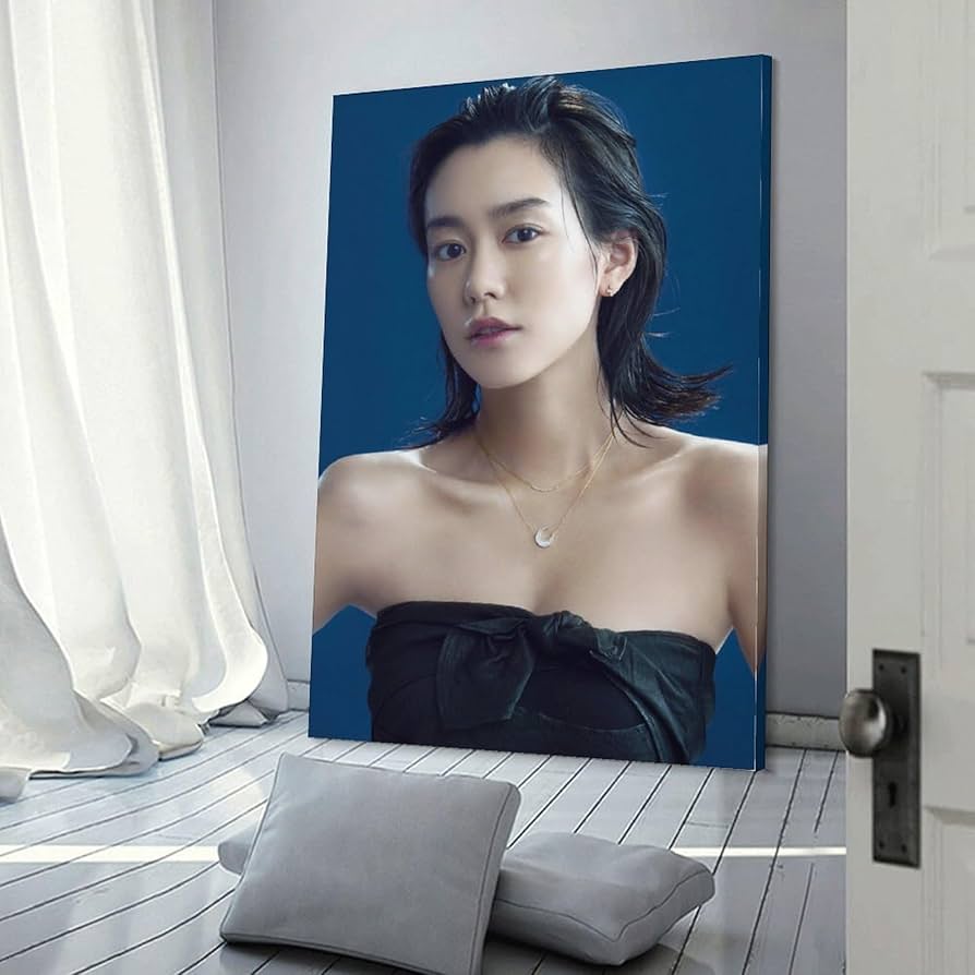 桐谷美玲 ポスター 激レア新品未使用&非売品】桐谷美玲ポスター - メルカリ