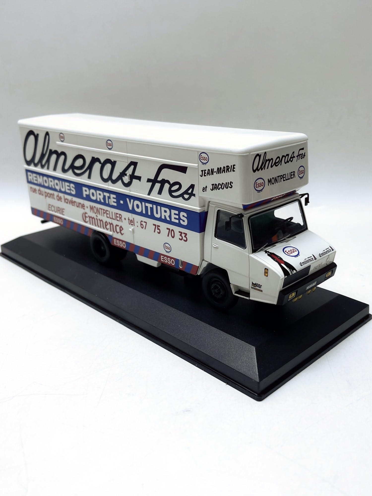 Amazon | ダイキャストカー 1 43 BERLIET STRADAIR 1979 樹脂製