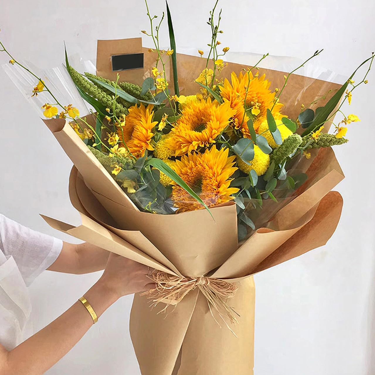 Healeved 100blätter Kraftpapier Format Naturbraun pro Pack zum Verpacken von Geschenken Basteln Dekorieren und Bedrucken Reißfest und Leicht zu Falten