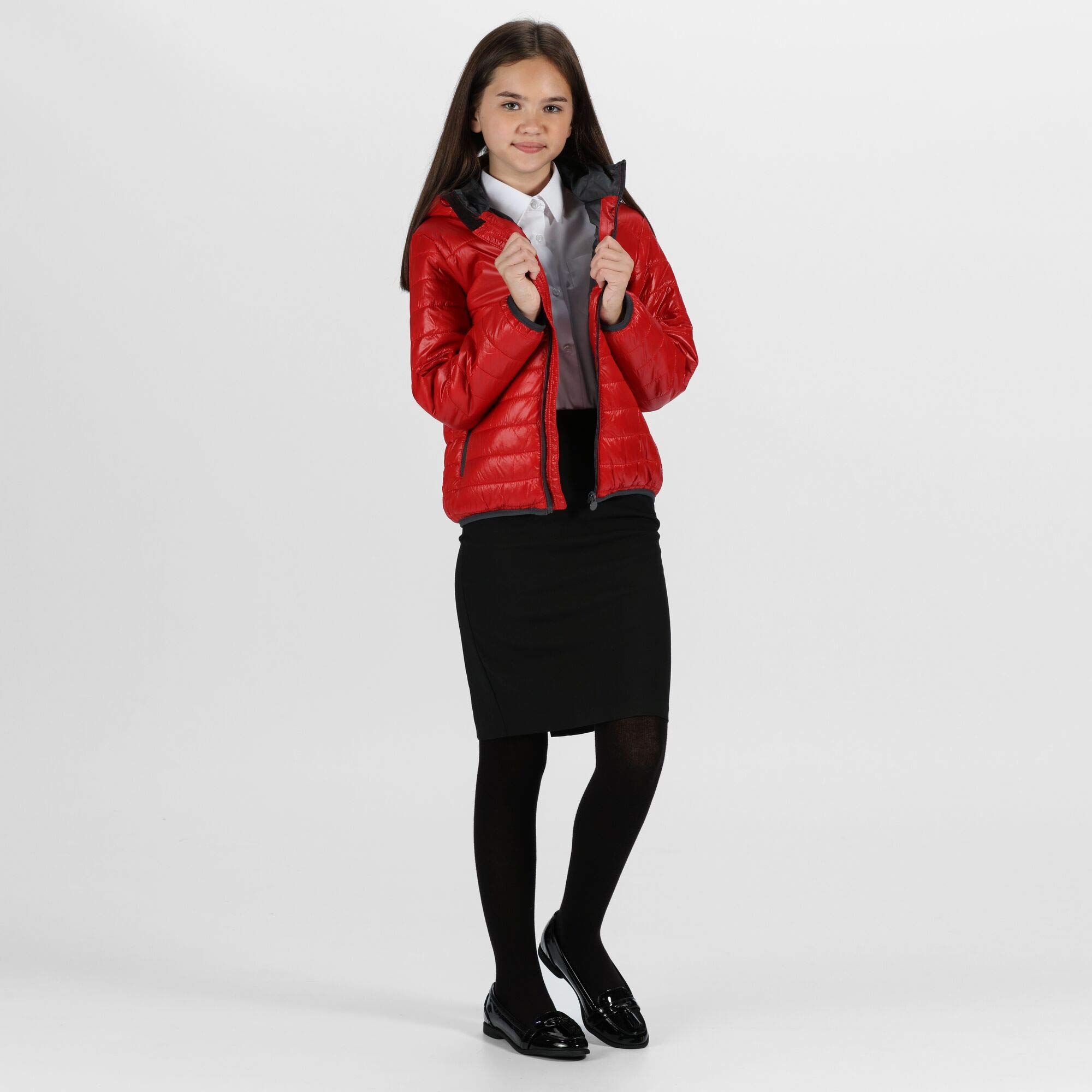 Regatta Veste Junior Matelassée Isolante, Légère, Déperlante et Compressible avec Capuche Stormforce Baffled/Quilted Jackets Mixte Enfant