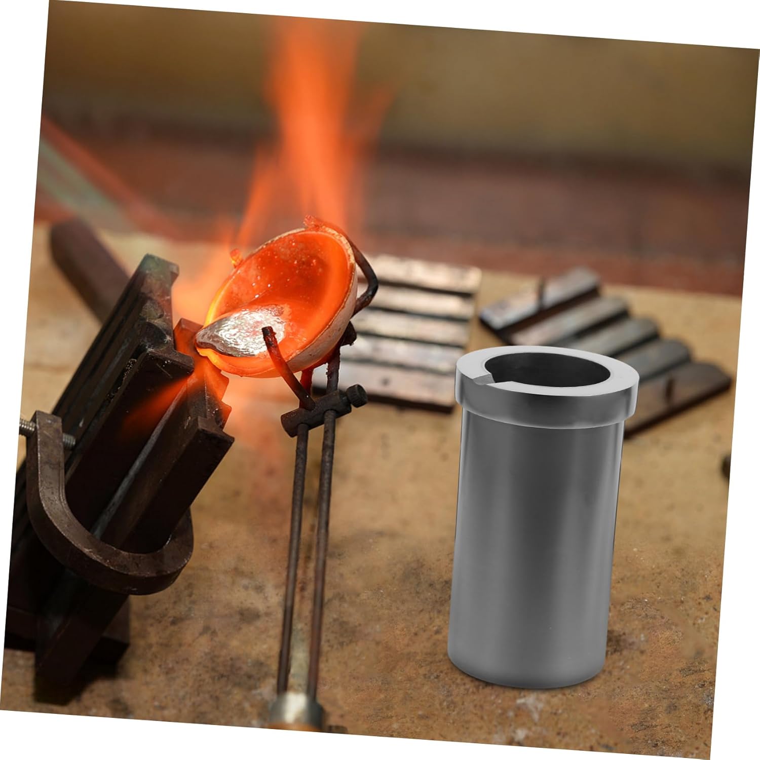 VILLCASE 2kg High Purity Graphite Crucible Silver Mold Lab Melting Pot Crucible Cup