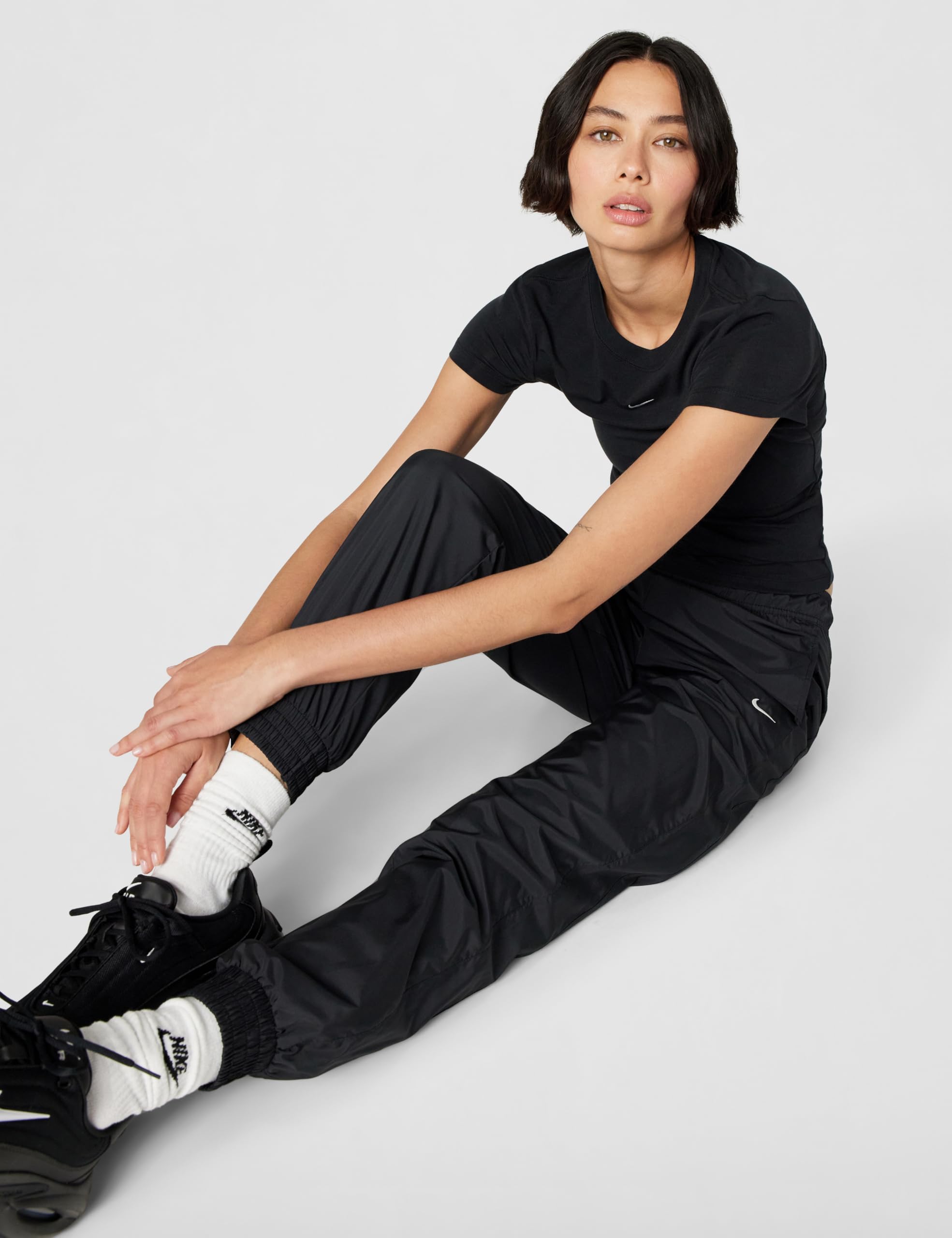 Nike Sportswear Classic Wovens Oversize Jogger Damen Mittelhoher Bund UV-Schutz