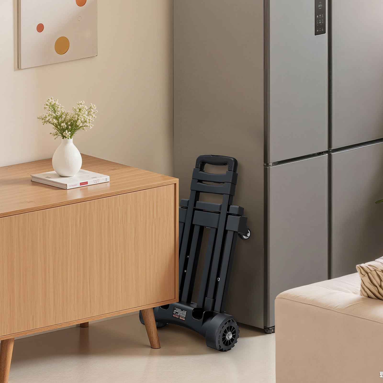 VEVOR Diable Pliant 4 Roues, Chariot à Bagages Pliable, Capacité de Charge 131,5 kg, 2 Cordes Élastiques, Base Extensible, Chariot Utilitaire pour Déménagement, Manutention, à l'Aéroport, Bureau, Noir