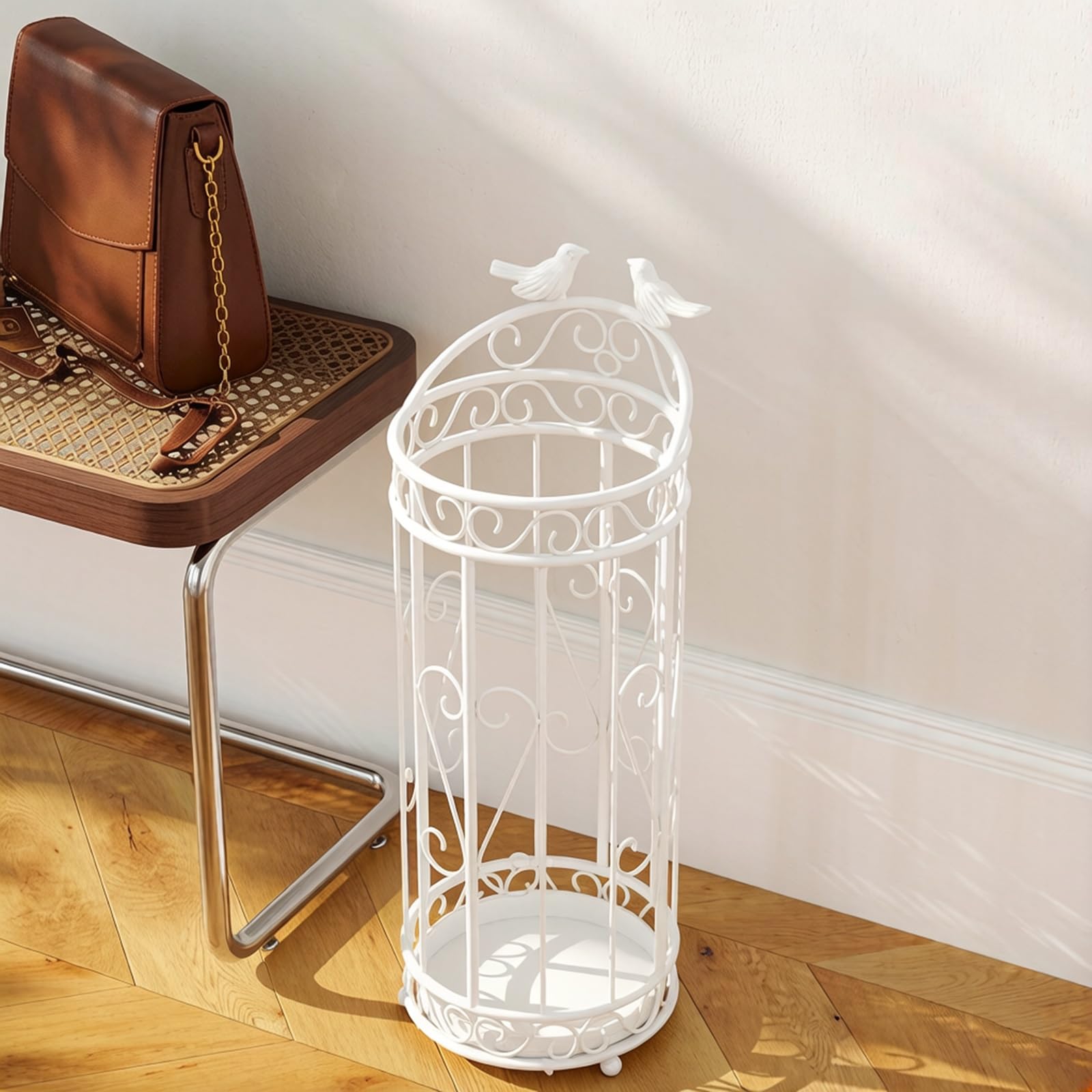 Panier à Parapluie Rond en métal avec bac d'égouttage Amovible, Grande capacité, Support de Parapluie Commercial Vintage avec Design Creux pour entrée, Couloir, doré-21,5 x 60 cm/8,5 x 23,6 Pouces