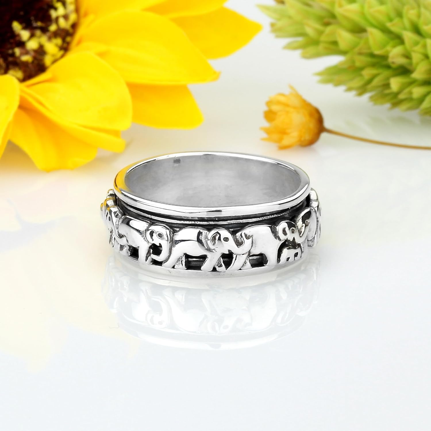 DoubleAccent Sterling Silver Lucky Elephants Spinner Ring (Size 4 to 14)