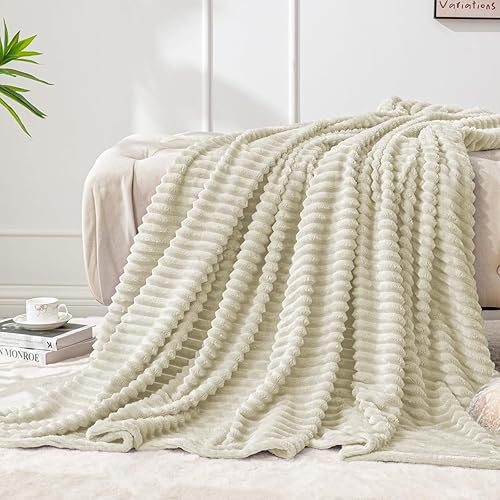 BEDELITE Manta de forro polar para sofá Manta de jacquard acanalado 3D suave y cálida acogedora, esponjosa, ligera manta beige para cama, sofá, 50