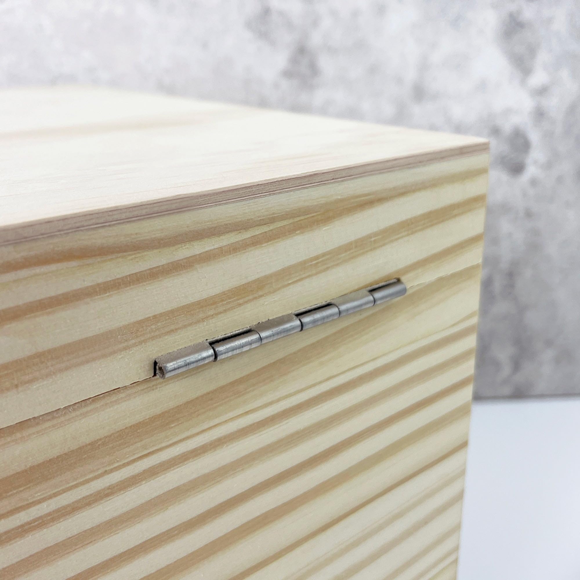 Caja de madera de pino personalizada con bisagras y cierre, regalo de San Valentín, aniversario, boda, 16 x 11 x 9 cm