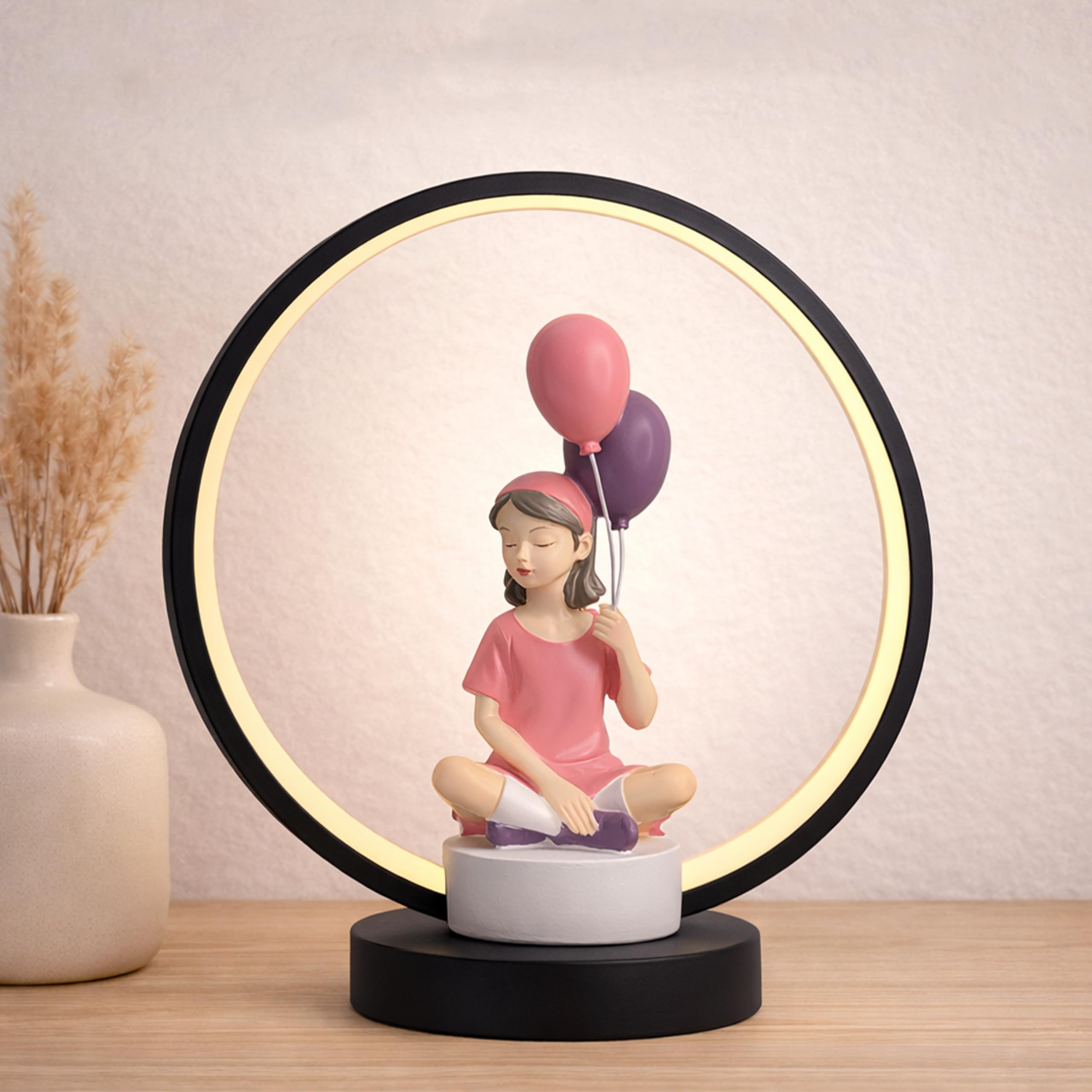 Lampada da Tavolo LED, Abatjour da Comodino USB con Statuina, Lampada Decorativa dal Design Moderno per Soggiorno, Salotto e Camera da Letto (Statuina con Palloncini)