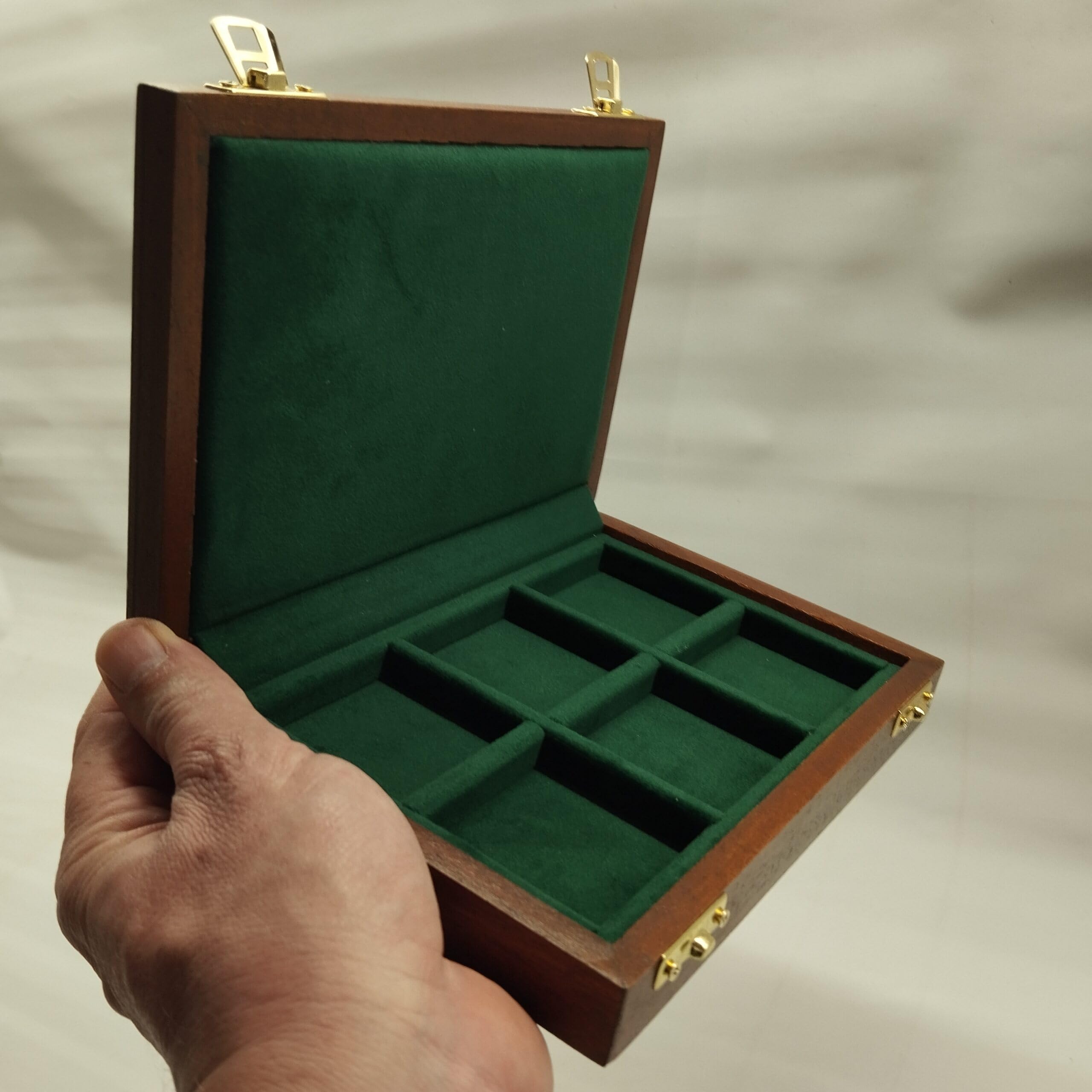 Cofanetto per monete da collezione 6 caselle 50x50 mm in legno e velluto, numismatica artigianale Made in Italy - Coins&More
