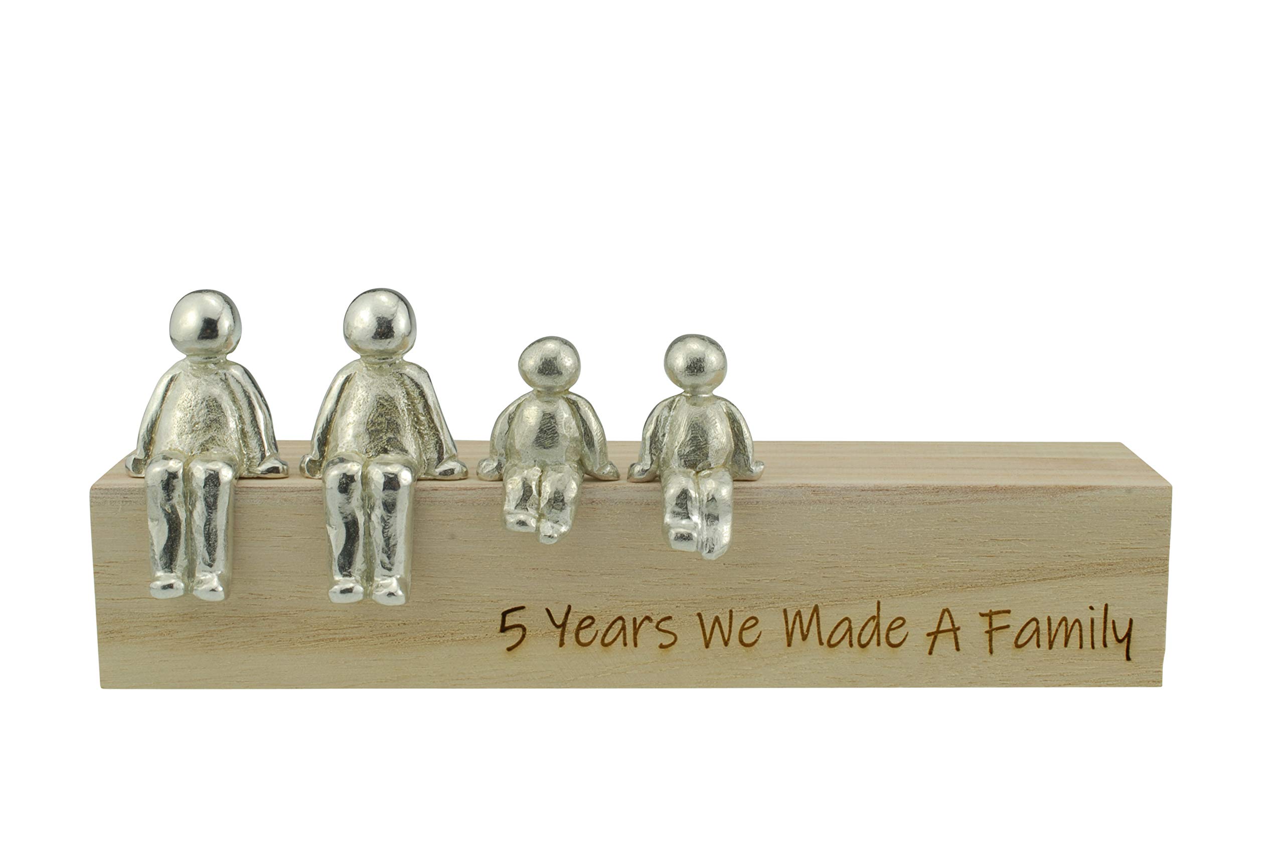 Pomysł na 5. rocznicę - 5 lat 'We Made A Family' metalowa ozdoba - wybierz kombinację rodzinną (2 dzieci)