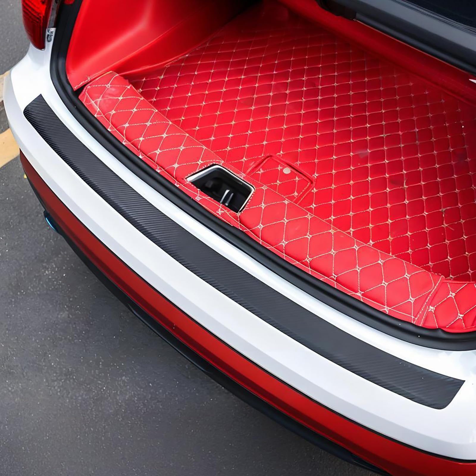 QIZUN Car Rear Bumper Protector Sticker for Kia Sportage LWB NQ5 2023 2024 2025, Trunk Guard Sill Plate Cover Carbon Fiber Texture Scratch Resistant Trim