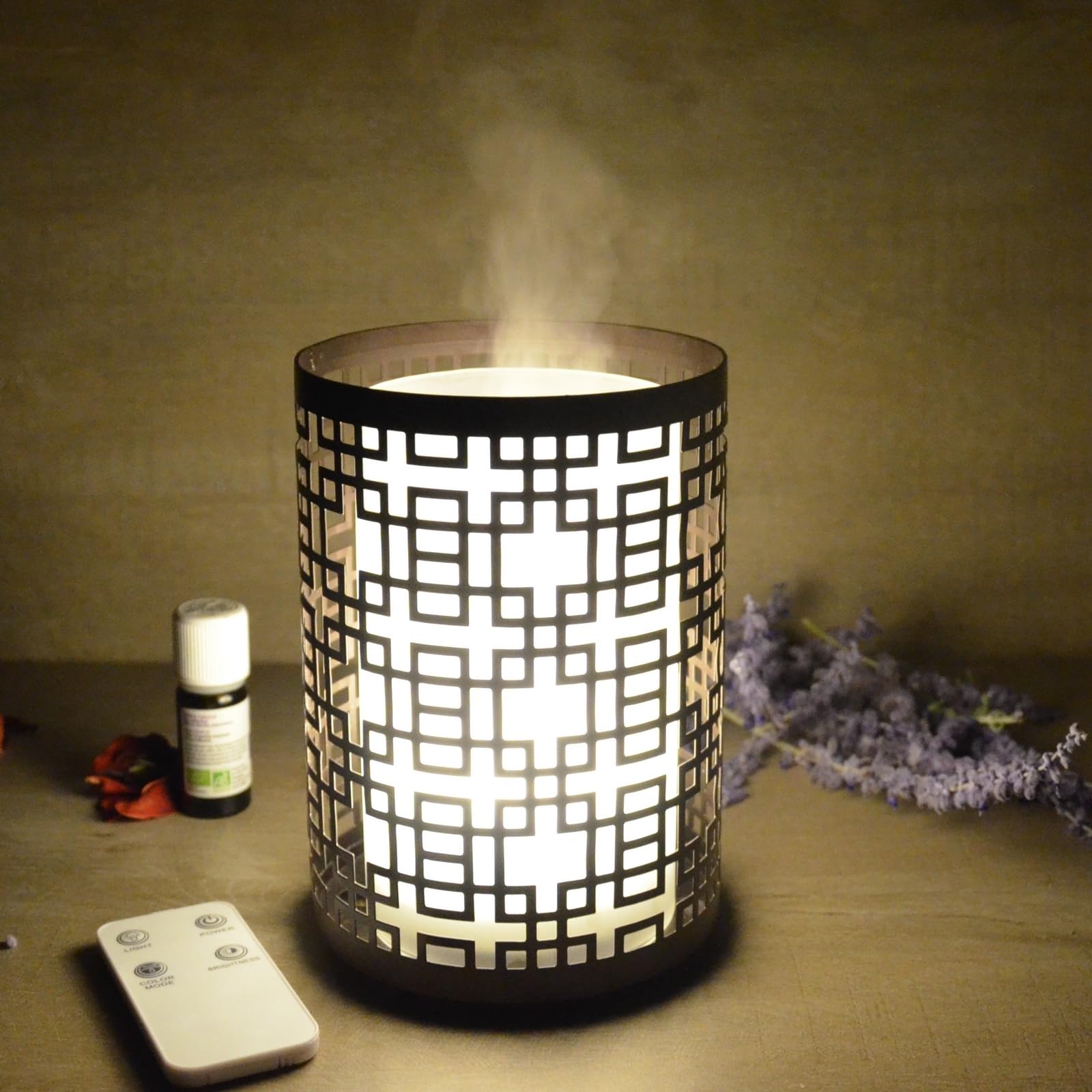 Zen’Arôme Diffuseur d’Huile Essentielle Vela – Diffuseur Ultrasonique Aromathérapie à Froid - Diffuseur Électrique Parfum Maison avec Télécommande - Éclairage LED Effet Bougie – en Métal et Verre