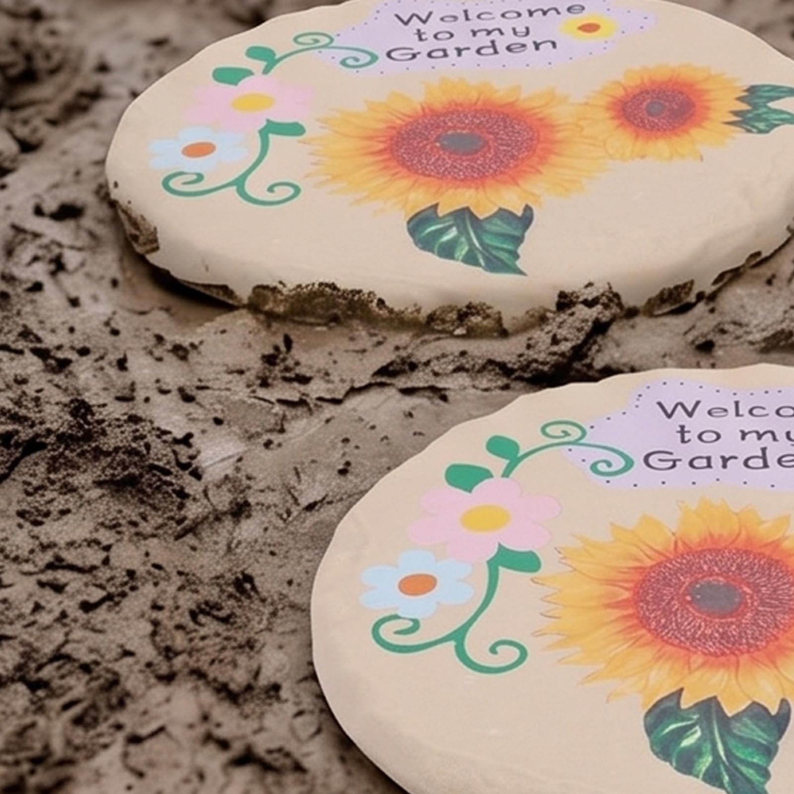 Luocute Dalles en Résine pour Jardin, Pas Japonais Ronds avec Piquets de Fixation, 4 Pièces étanches pour Pelouse Terrasse Allée, Installation Facile (Style de Petite Fleur de Tournesol)