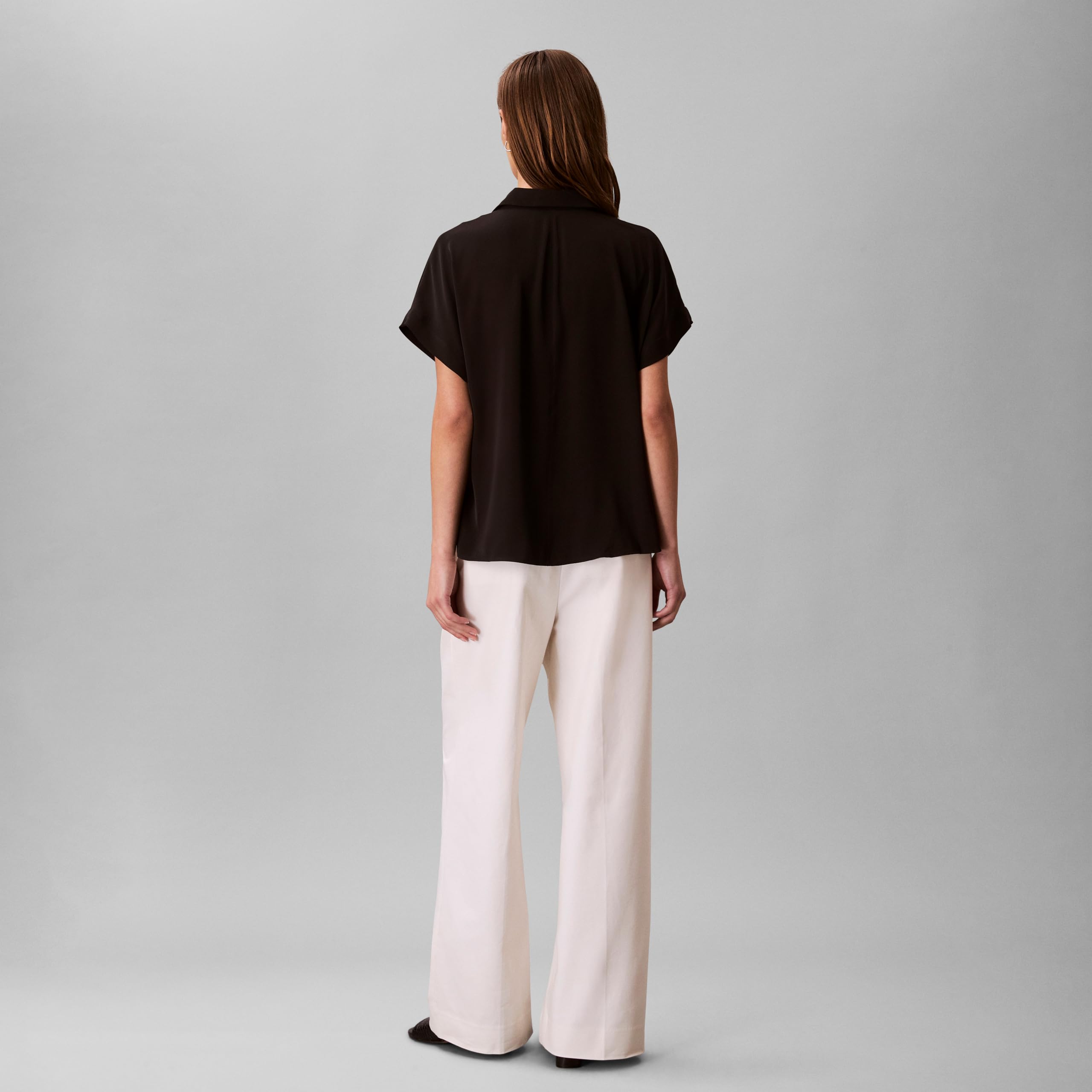 Calvin Klein Damen Satin Short Sleeve Top Kurzärmeliges Satin-Oberteil