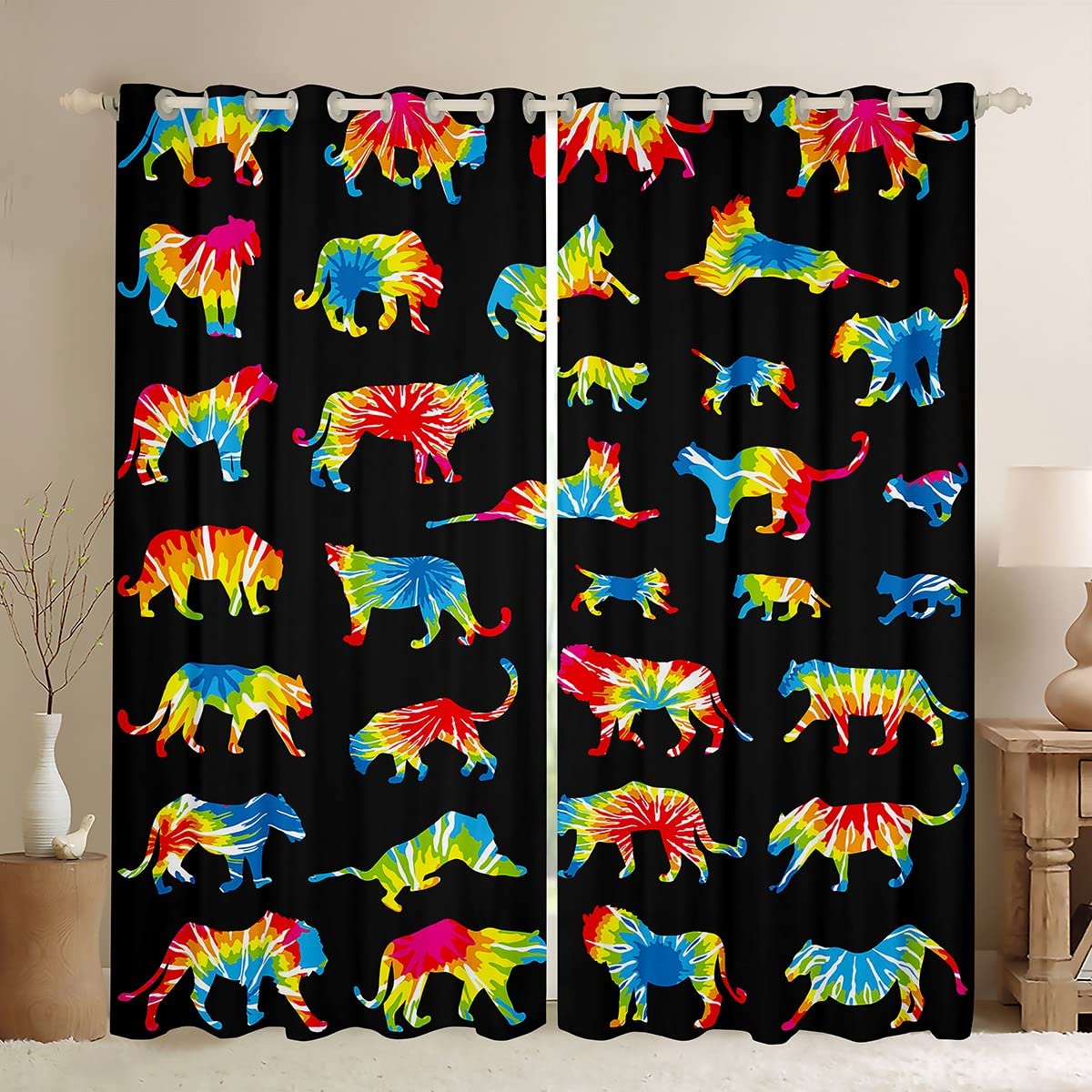 Zasłony zaciemniające ze zwierzętami farbowane tie-dye (30%-50%) boho, panterka, tygrys, lew, barwiona zasłona, do sypialni, dla dzieci, hipisowskie, kolorowe, zaciemniające, okna dreapy, zabiegi okienne, szer. 52 x dł. 90