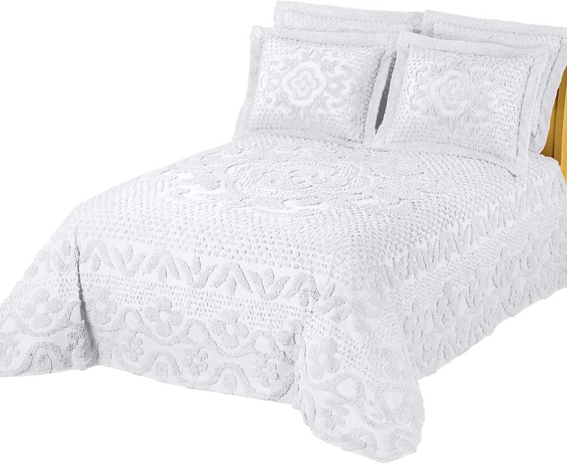 Luxurious Chenille Bedspread Collection Queen Bedspread, Color White Amazon.ca Home
