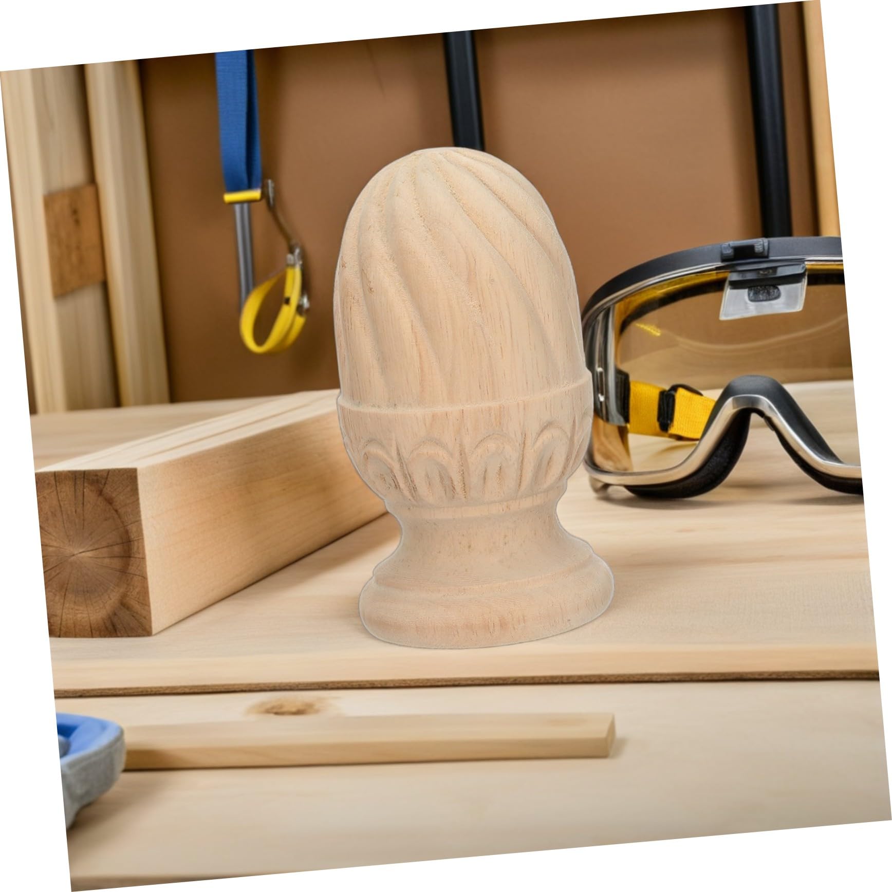 DECOMELODY Remate Decorativo de Madera en Forma de Piña para Balaustres y Columnas de Escalera, Accesorios Artesanales Beige Diseño Elegante para Decoración y Bricolaje