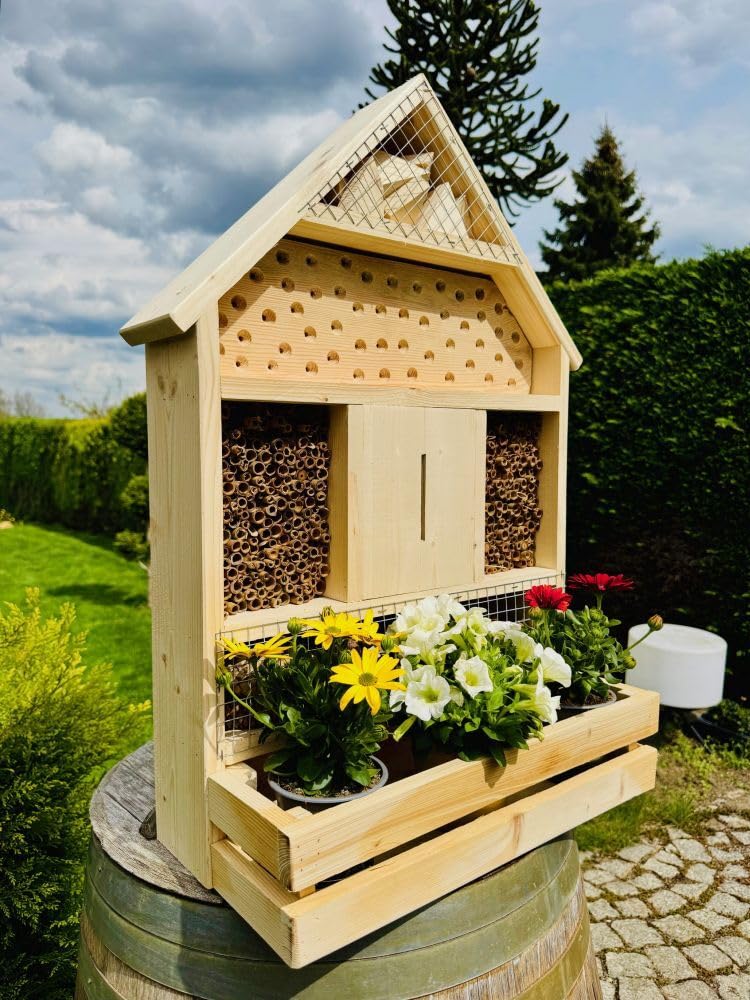 handgefertigtes Insektenhotel XL Wildbienen Nisthilfe I Insektenhaus mit Blumenkasten aus Holz und Standfuß 97 x 51 x 18 cm (HxBxT) I Wetterfest I Bienenhaus I Produziert in der EU