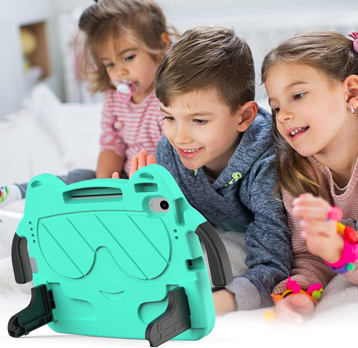 Compatible with iPad (A16) 11th 2025/10th Generation 2022 Kids Case,Lightweight EVA+PC Kid Friendly Shockproof Stand Protective Case, with Handle + Shoulder Strap (Green)