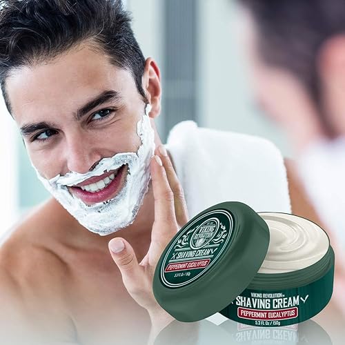 Vista 17 de Viking Revolution Crema de afeitar de lujo para hombres, aroma a sándalo, jabón de afeitar suave, suave y sedoso, espuma rica para el afeitado más