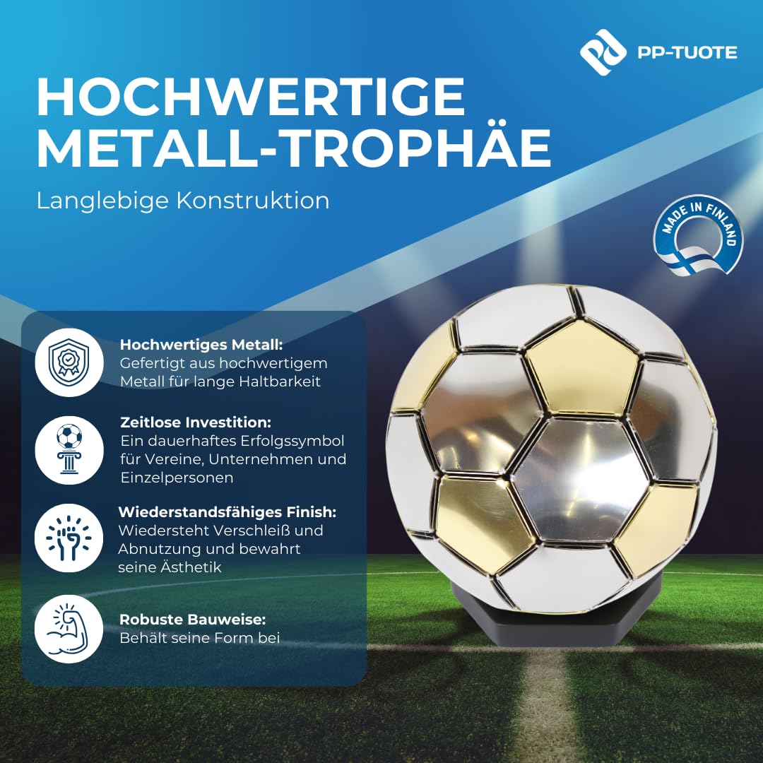 Fußballpokal aus Messing, handgefertigt, mit Ständer | Finnische Handarbeit; dekorative Fußballtrophäe mit Metallständer, Leinentasche und weißen Handschuhen