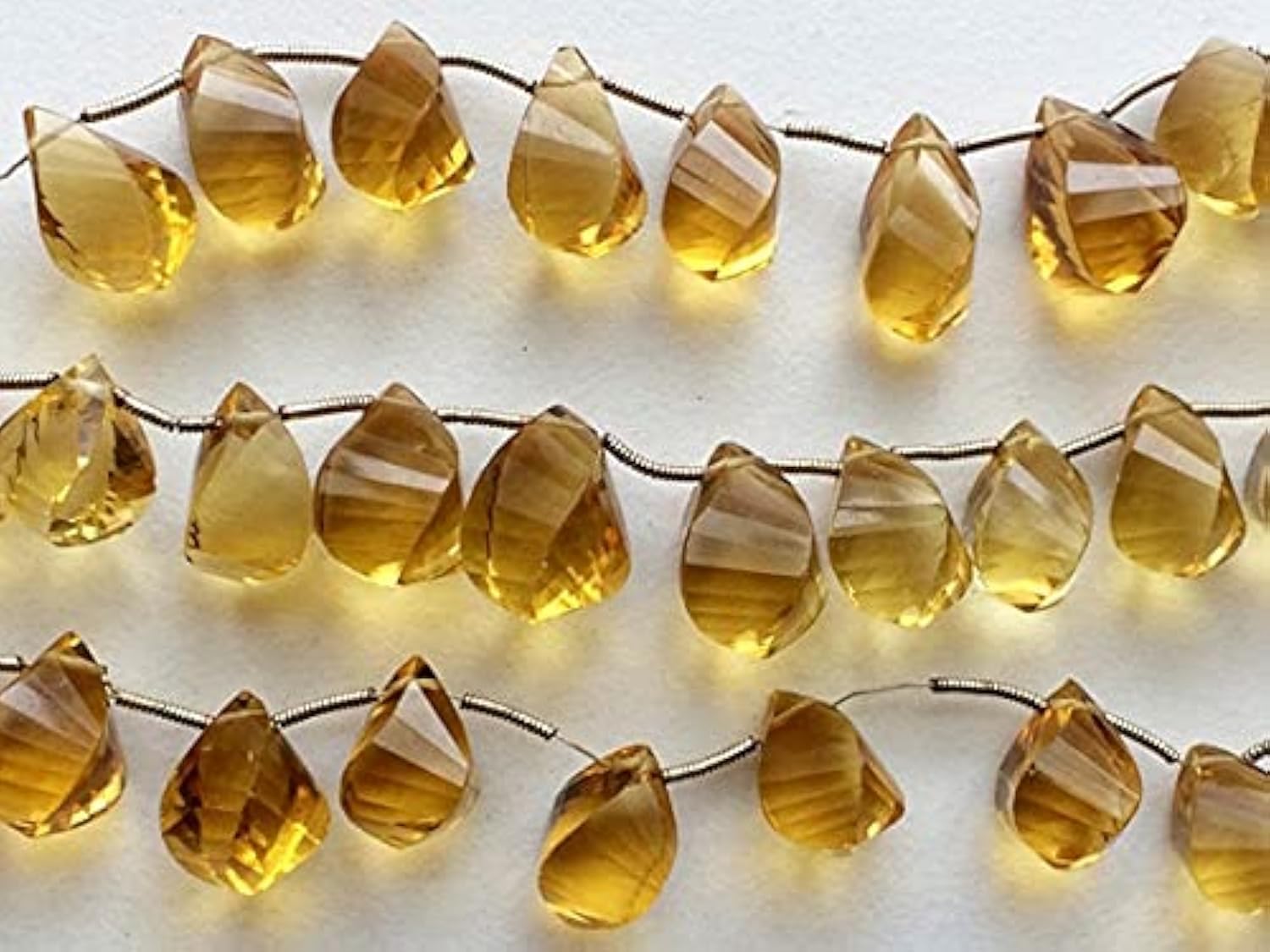 Cristal de quartz citrine en perles torsadées pour créer vos colliers d'été faits main