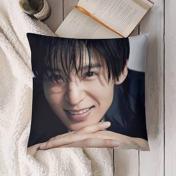 Amazon.co.jp: Yewiluno スノーマン 目黒蓮 クッションカバー アニメ