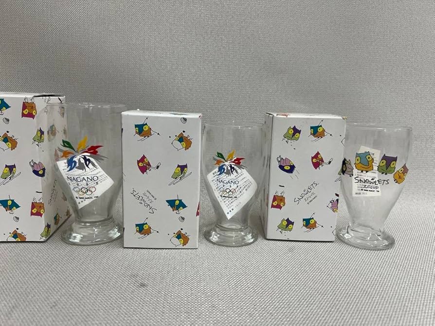 Amazon.co.jp: 長野オリンピック公式 スノーレッツグラス 4個 : ホーム