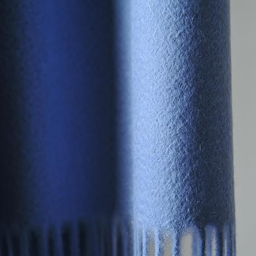 Miniatura 3 de Manta de cachemira con flecos de Cuddle Dreams, de alta calidad, lujosamente suave.