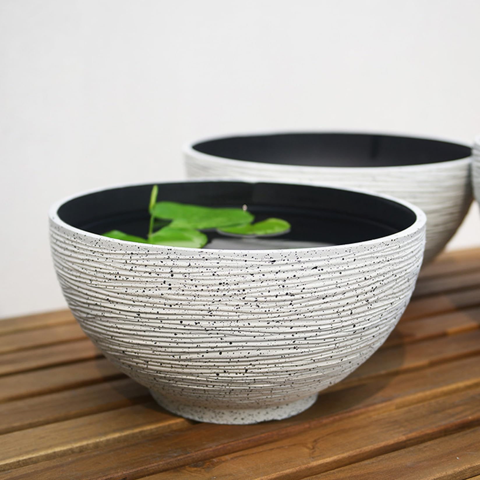 Maceta flotante, exquisita macetero con forma de loto, 14 x 7 x 7, macetas redondas para exteriores, suculentas nenúfares para escritorios, salones de banquetes, salas de estar, blanco, maceta
