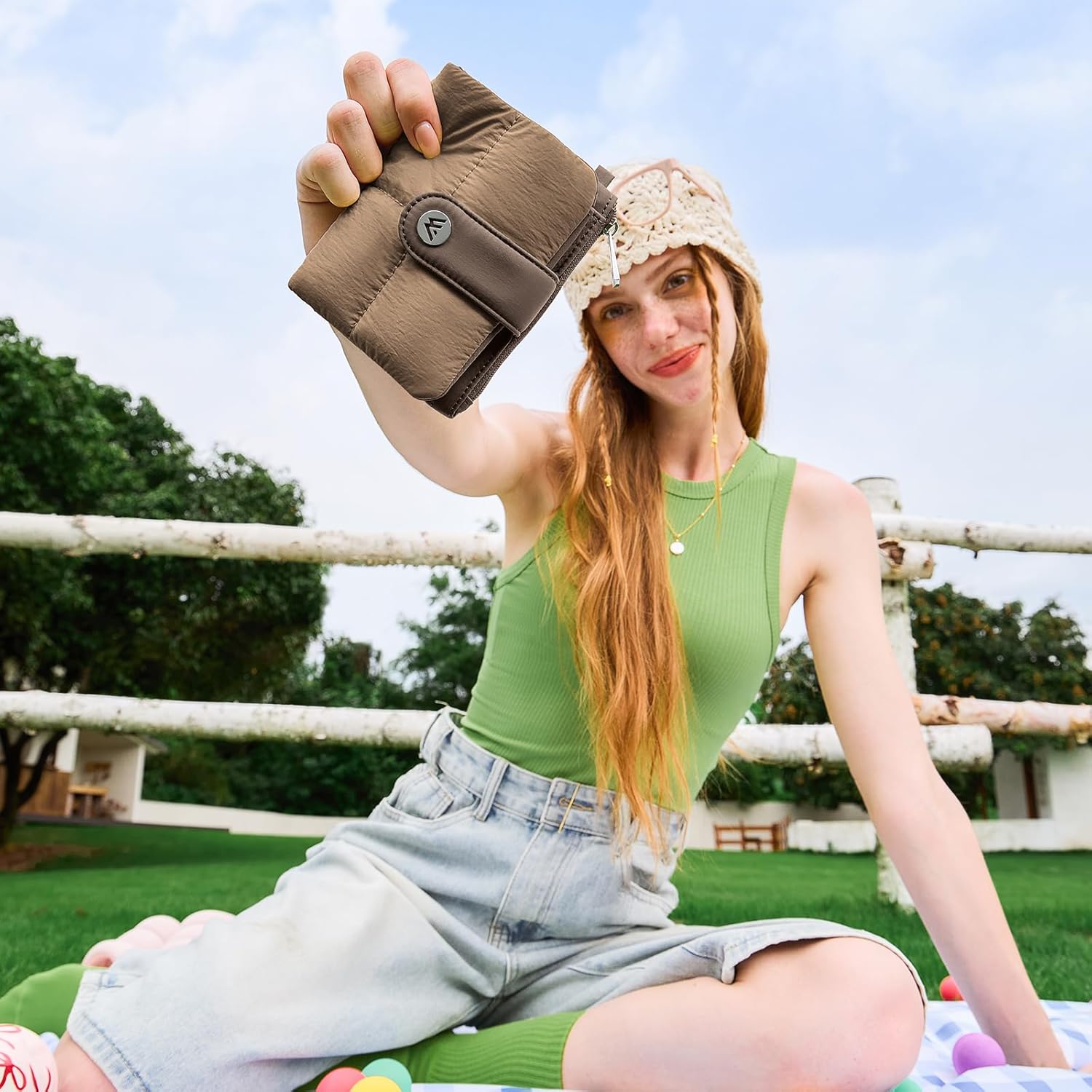 WESTBRONCO Puffer Small Wallet for Women RFID Blocking Card Holder Wallets, Womens Bifold Wallet with Zipper Coin Pocket - Image 6