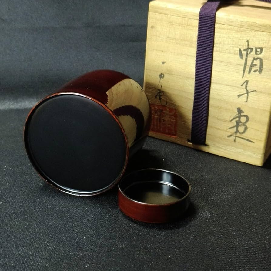 茶道具 帽子棗 一力庵 木製漆器 共箱 共布 旧家蔵出美品 コレクター放出送料込 Amazon.co.jp: 茶道具 帽子棗 一力庵 木製漆器 共箱 共布 旧家