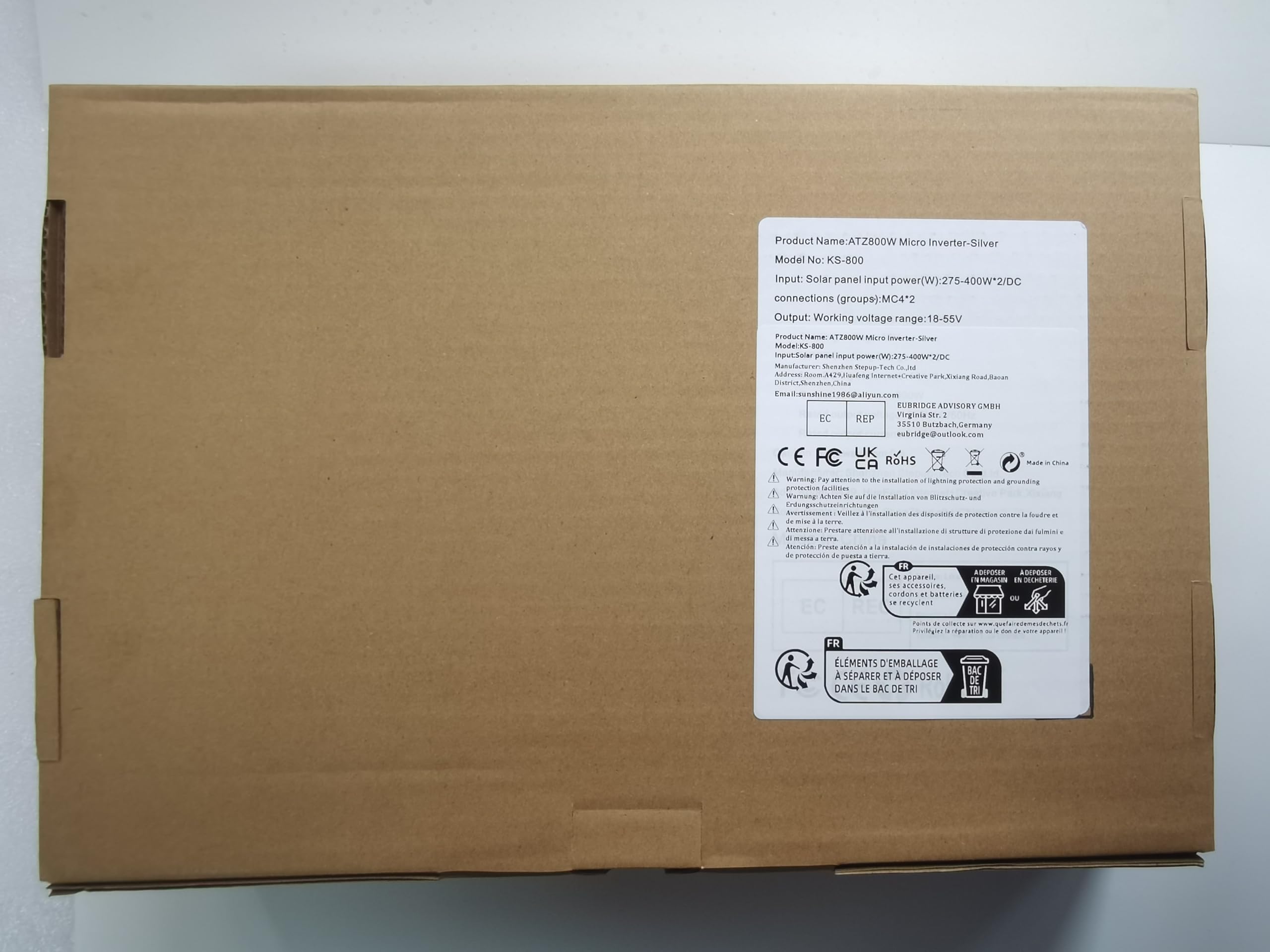 Centrale elettrica da balcone,800W Micro Inverter Solar Grid Tie con schermo di monitoraggio dati AC IP67 con App WLAN per 2 moduli solari per centrale elettrica da balcone