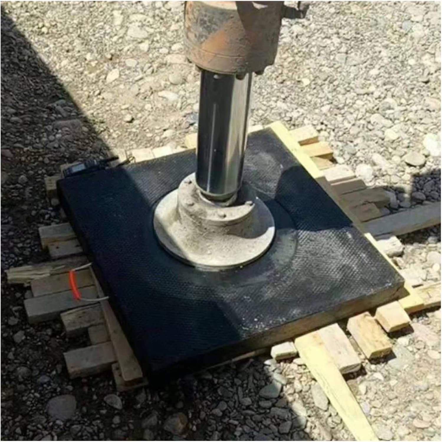 Medium Crane Outrigger Pad with Rope Handles - Durable Caravan Support Plate for Camper, Truck, and Jack Leveling Blocks on Paved Surfaces (11.8"x11.8"x1.6")