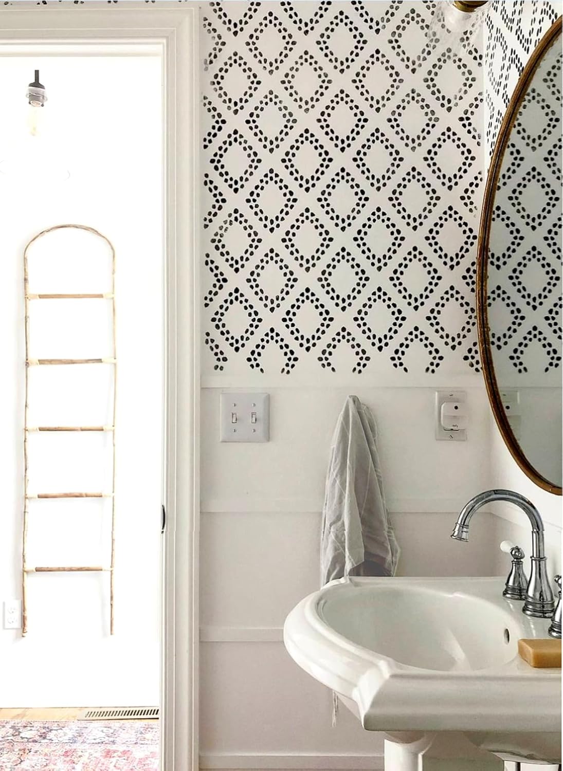 STENCILIT® Diamonds Wall Stencil for Painting - Large 24 x 39 in, Geometric Wall Stencils for Painting Large Pattern, Scandinavian Wall Stencil