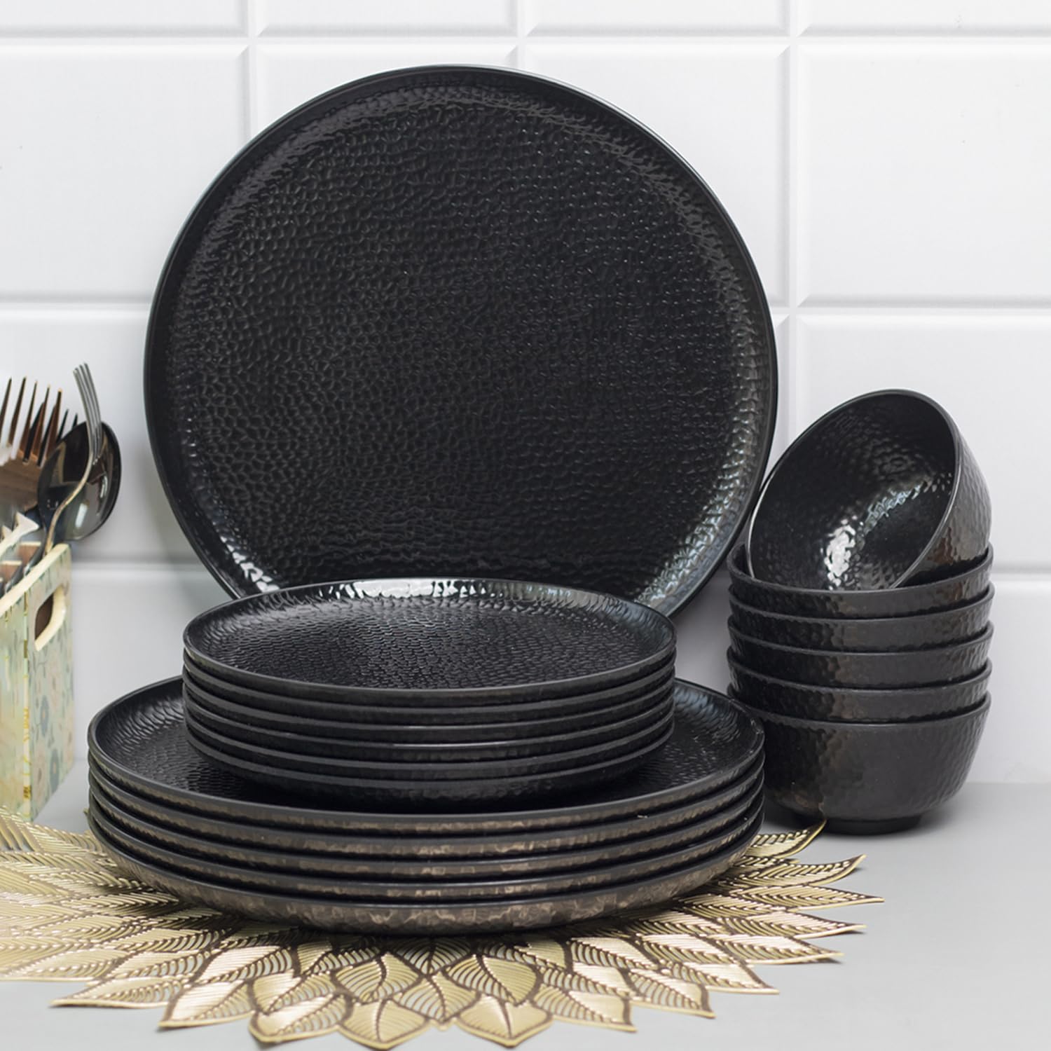 Buy Market 99 Black Melamine Dinner Set Of 18 Pcs 6 Full & 6 Quarter