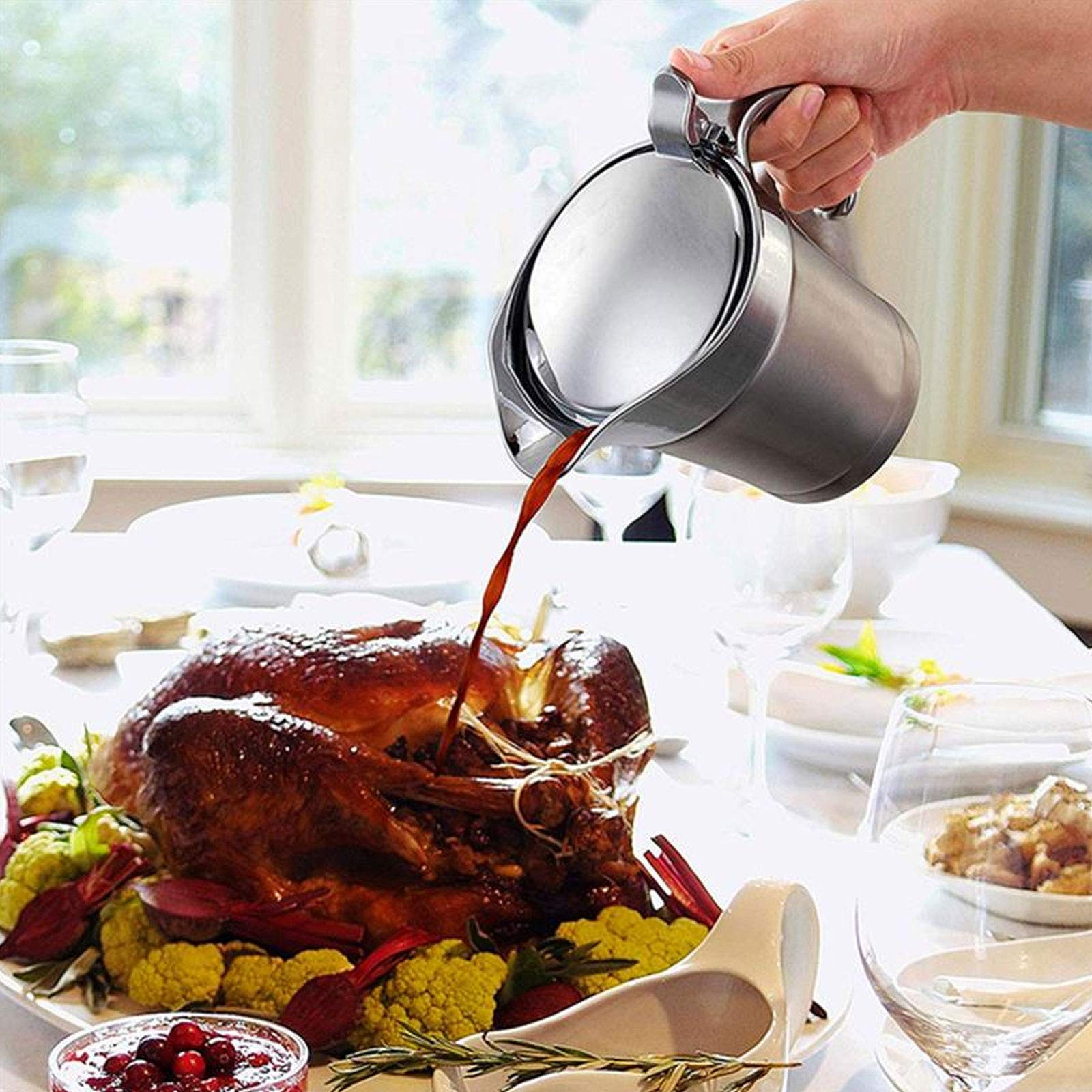 Thermo Sauciere Edelstahl, Doppelwandiger Saucenbecher mit Deckel Isolier Soßen Kanne Saucenbehälter für Soße Saucen Sahne Milch (750ML)