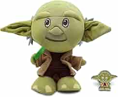T-ARTS - ちったな　ヨーダ　等身大　ぬいぐるみ スター・ウォーズ』ヨーダ＆ウィケットの等身大ぬいぐるみが登場