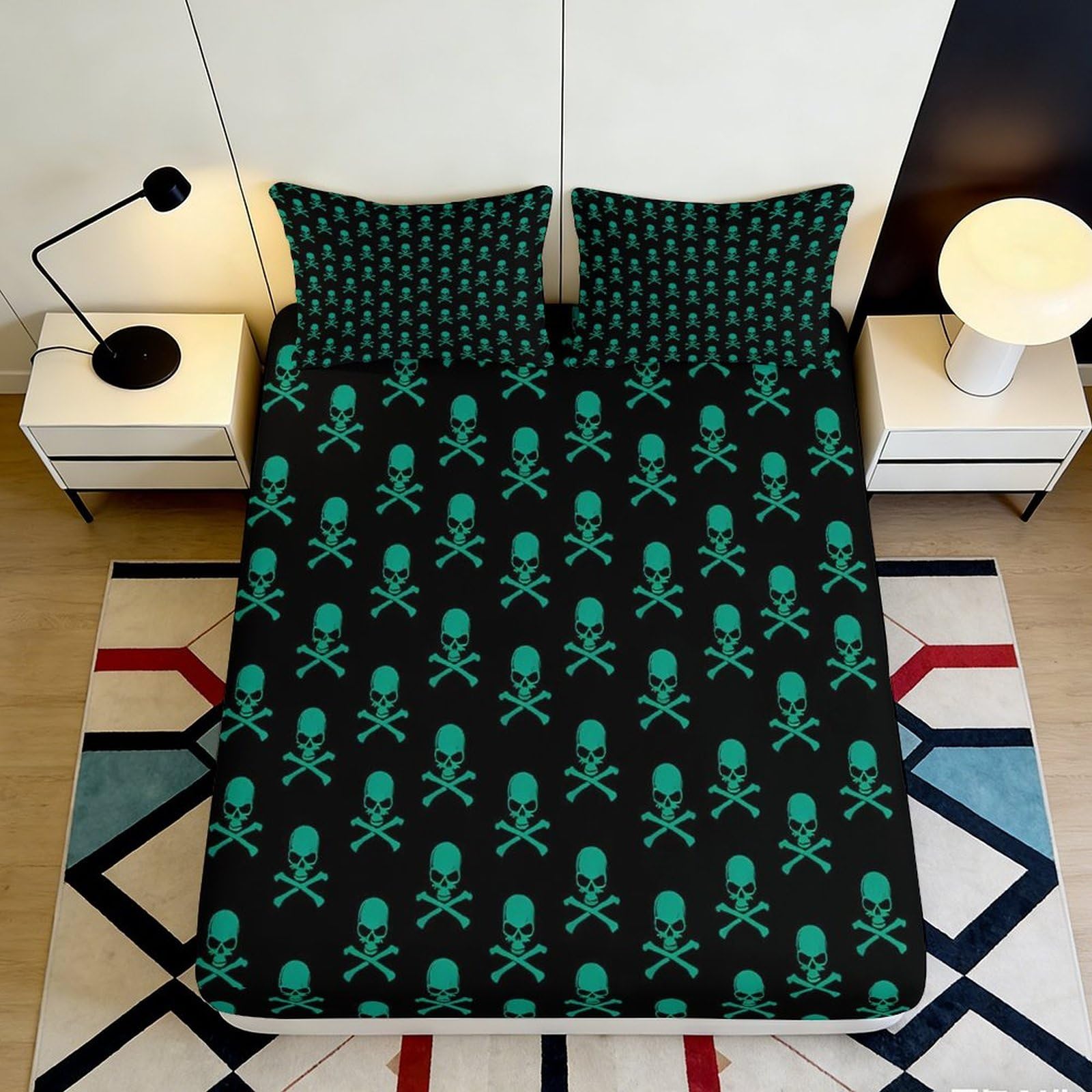 3D Printed Skull Pattern Fitted Sheet Microfiber Soft Black Green Crossbones Mattress Cover for Bedroom Dorm Room Decor 180x200x25cm