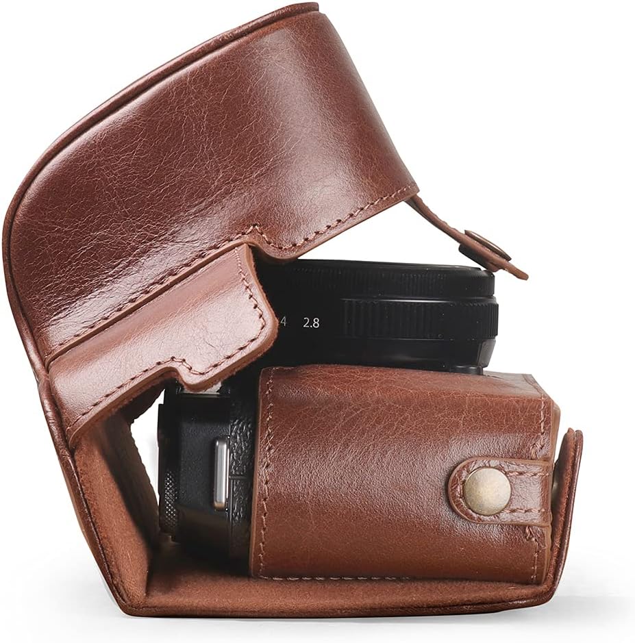 MegaGear MG1980 Ever Ready Genuine Leather Camera Case Compatible with Fujifilm X Series X-E4 - Brown, 14.5 x 17.53 x 16.51 cm - Image 4