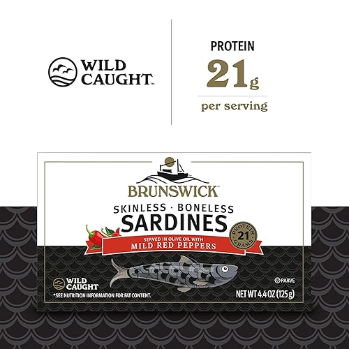 Miniatura 2 de Brunswick Sardinas sin piel y deshuesadas capturadas silvestres, servidas en aceite de oliva con pimientos rojos suaves, 4.4 onzas