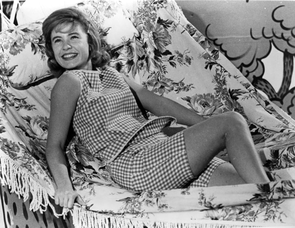Amazon.com: A portrait of Patty Duke Photo Print (10 x 8): Posters & Prints