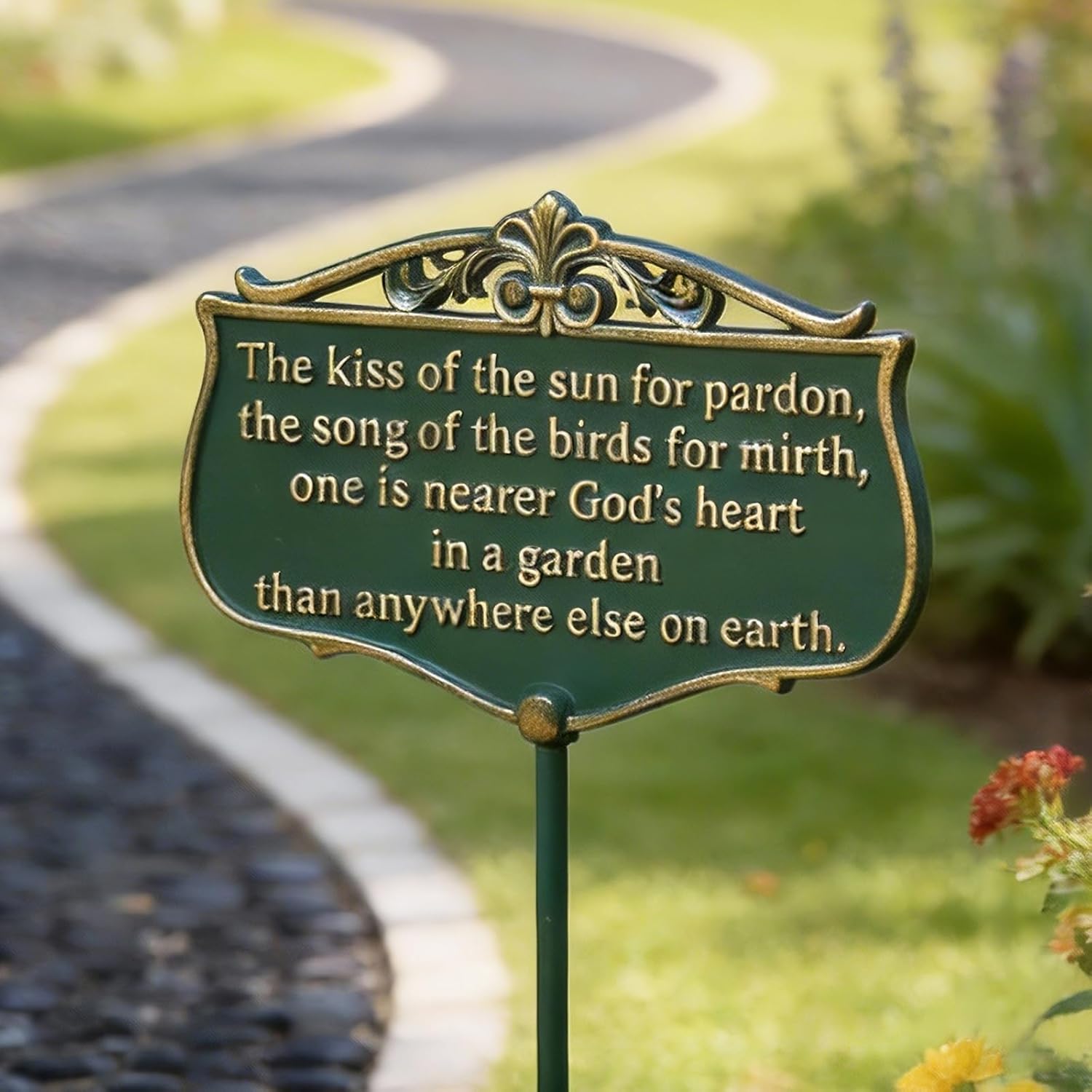 Metal Garden Signs for Outside, "The Kiss of The Sun" Double-Sided Vintage Green Metal Poem Plaque with Stake, Personalized Outdoor Garden Sign for Patio Yard Lawn Backyard Porch Decor