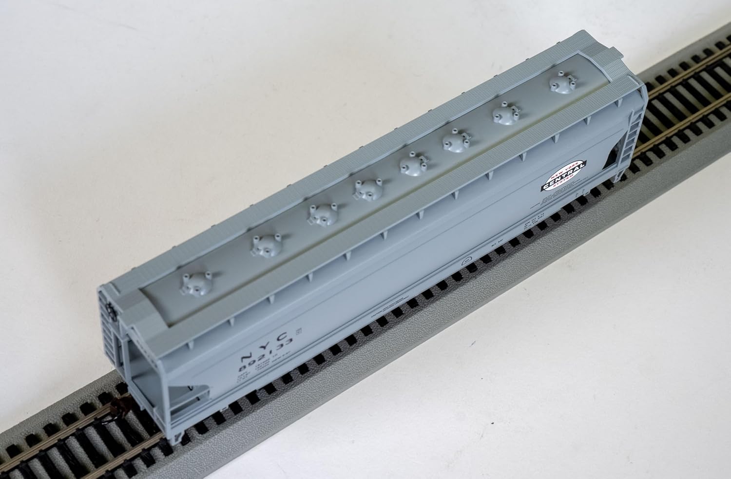Bachmann Trains - 56'ACF Center Flow Hopper - NEW YORK CENTRAL - GRAY - HO Scale