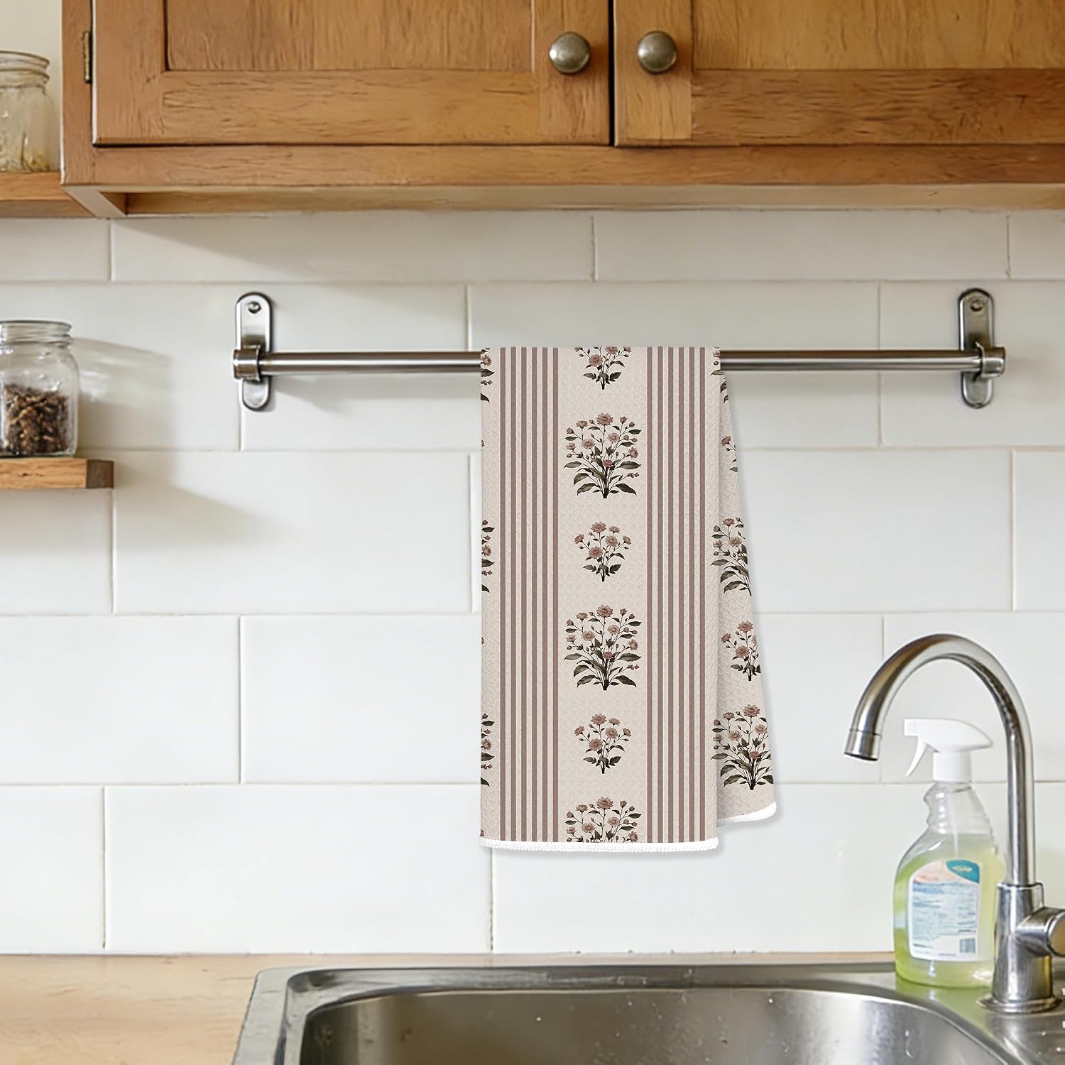Indian Block Print Floral Kitchen Towels, Vintage Wild Flower Striped Decorative Hand Tea Towels for Bathroom, Retro Cottagecore Dish Towel Drying Cloth, 16x24 Inches