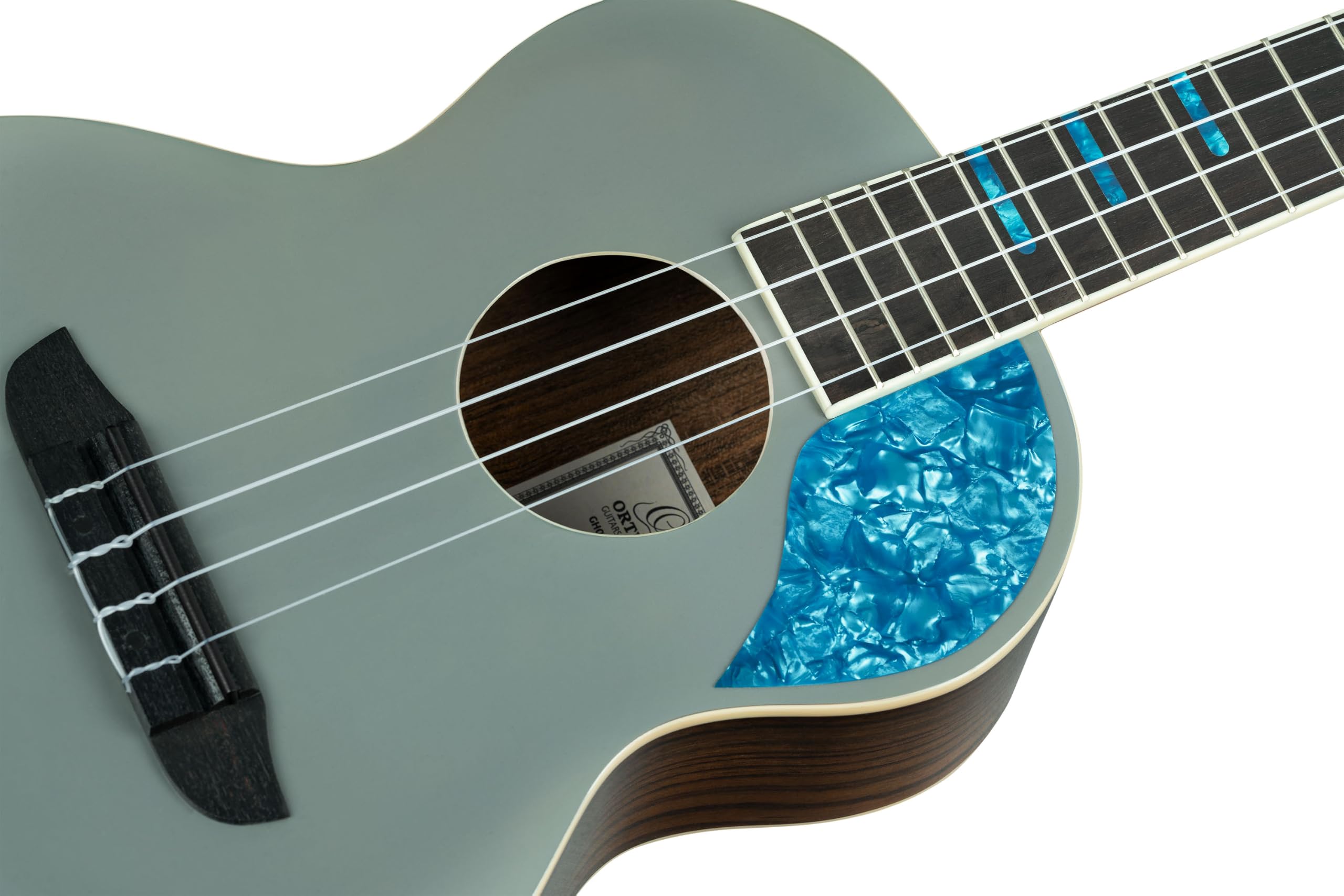 Ortega Guitars Ukulele Tenore Acustico – Ghost Series – Gig Bag Inclusa – Abete Rosso, Grey (RUGH-PLT)