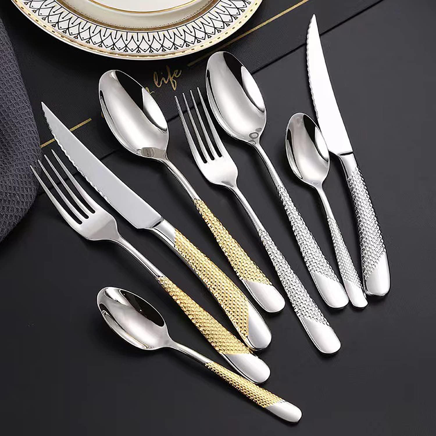 Hammered Silverware Sets 96 Piece Stainless Steel Flatware Set for 24 Cutlery Sets for Kitchen Wedding Restaurant Include Forks Spoons Knifes Teaspoons Exquisite and Beautiful With Wooden Box