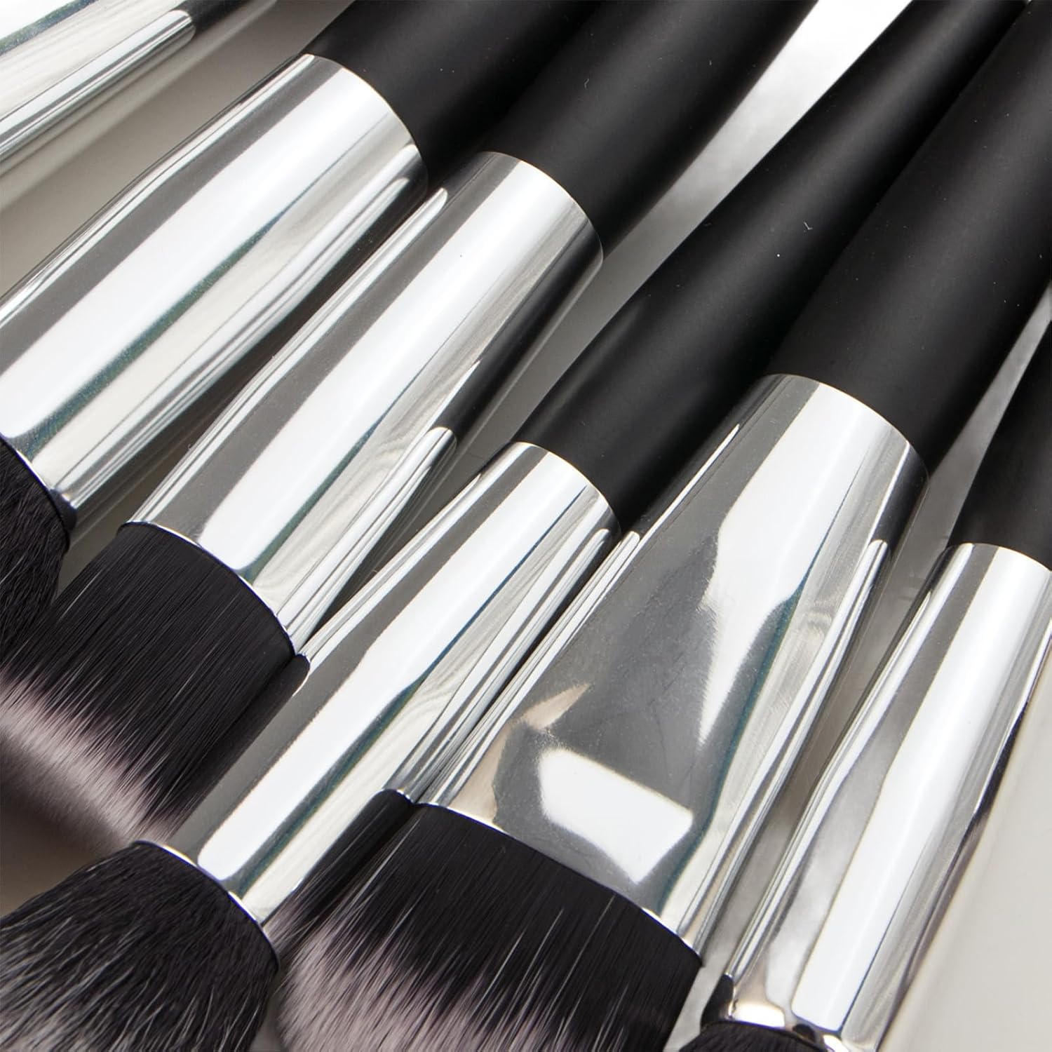 Makeup Brush Set, 40Pcs Makeup Brushes Set for Eye Shadow Concealer Lip Soft Wooden Handle Cosmetic Brush Set with Storage Bag, Makeup Brush Kits