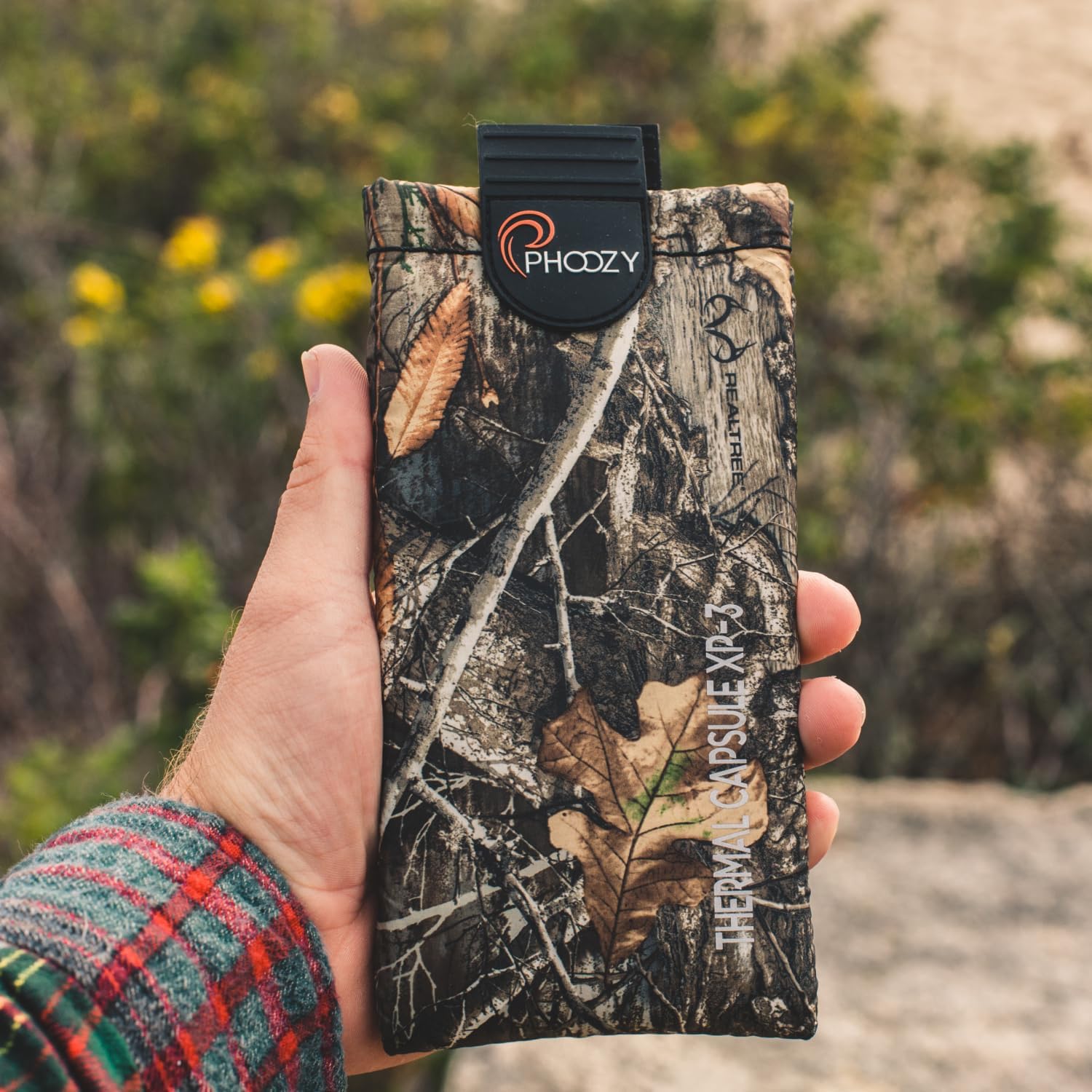PHOOZY Thermal Phone Case - XP3 Series: Ultra-Rugged Insulated Cell Phone Pouch Prevents Overheating, Extends Battery Life, Provides Drop Protection and Floats in Water (Large - Realtree Edge)